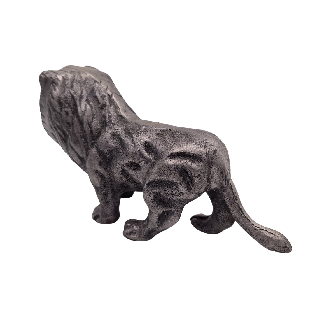 Figura decorativa LEO in alluminio color argento, incisione personalizzata