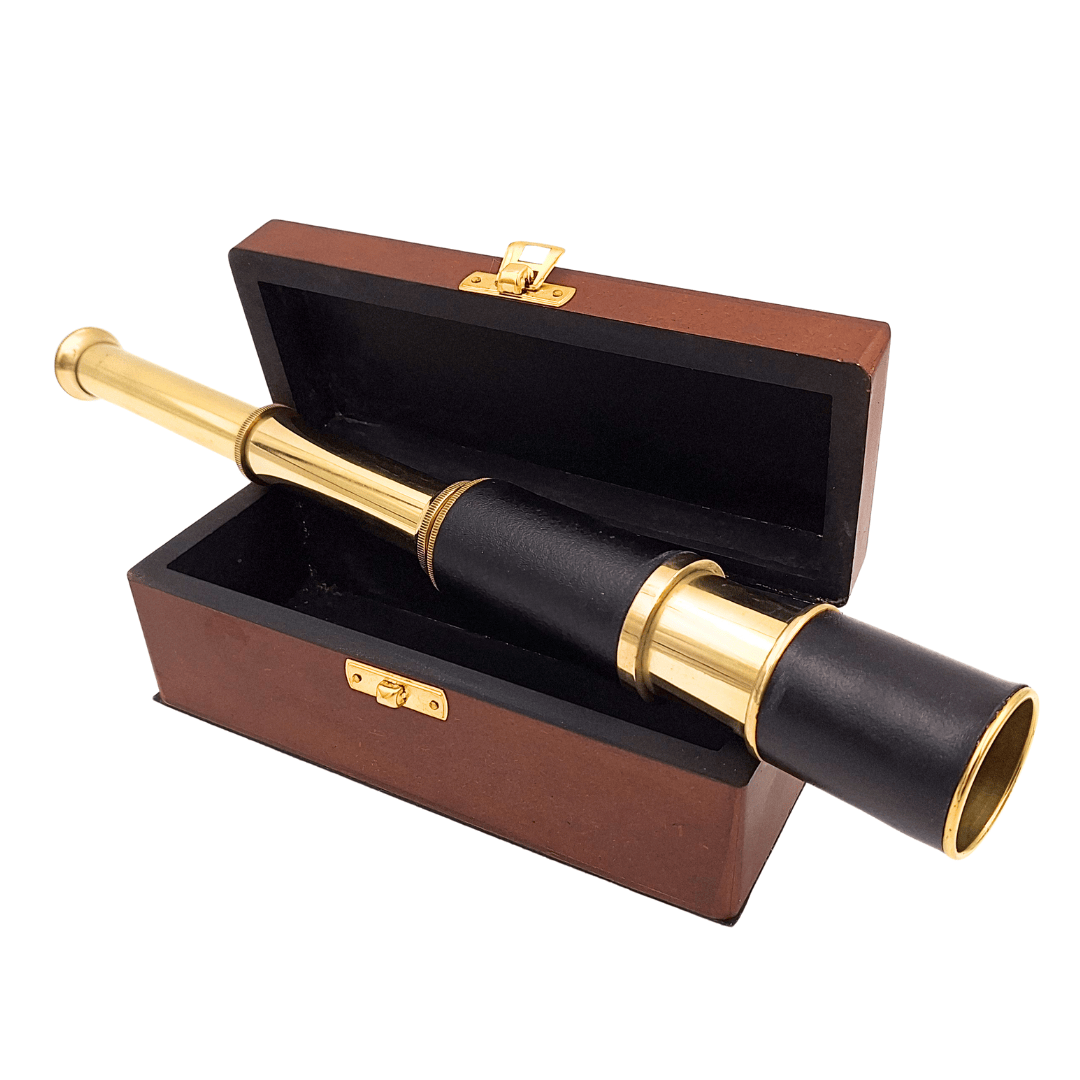 Cannocchiale in ottone e pelle con incisione in scatola di legno
