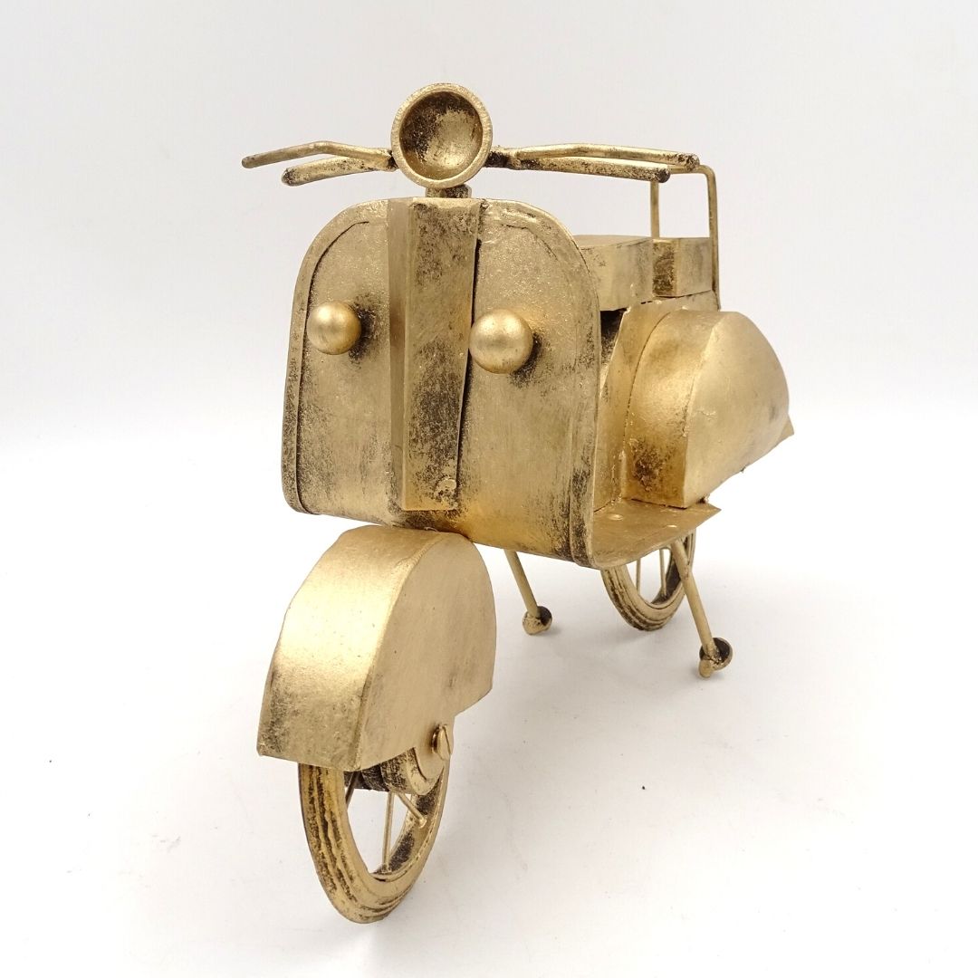 Modello di Scooter Retrò in Metallo NC2860 Colore Ottone Antico con Possibilità di Incisione Personalizzata