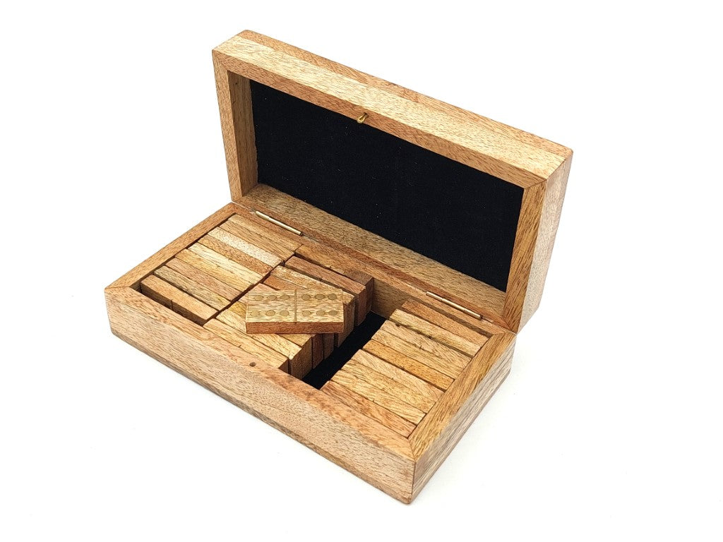 Domino in legno di mango in scatola con incisione - regalo personalizzato per adulti, 28 tessere, decorazioni in ottone, dimensioni scatola 15 x 8 x 4,5 cm