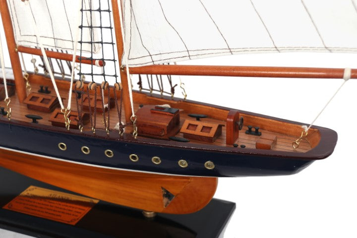 Modello di schooner Atlantic 72 cm - Replica della leggendaria nave con possibilità di personalizzazione tramite incisione - Regalo ideale per appassionati di vela - Realizzato in legno con vele in tessuto