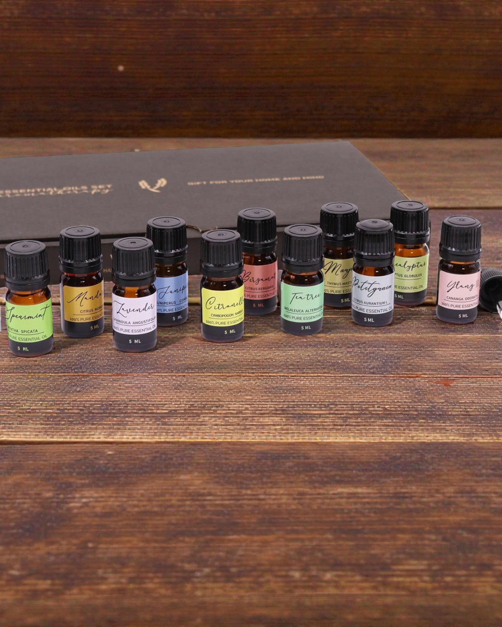 Risveglio primaverile della natura – lussuoso insieme di 12 oli essenziali da 5 ml con contagocce