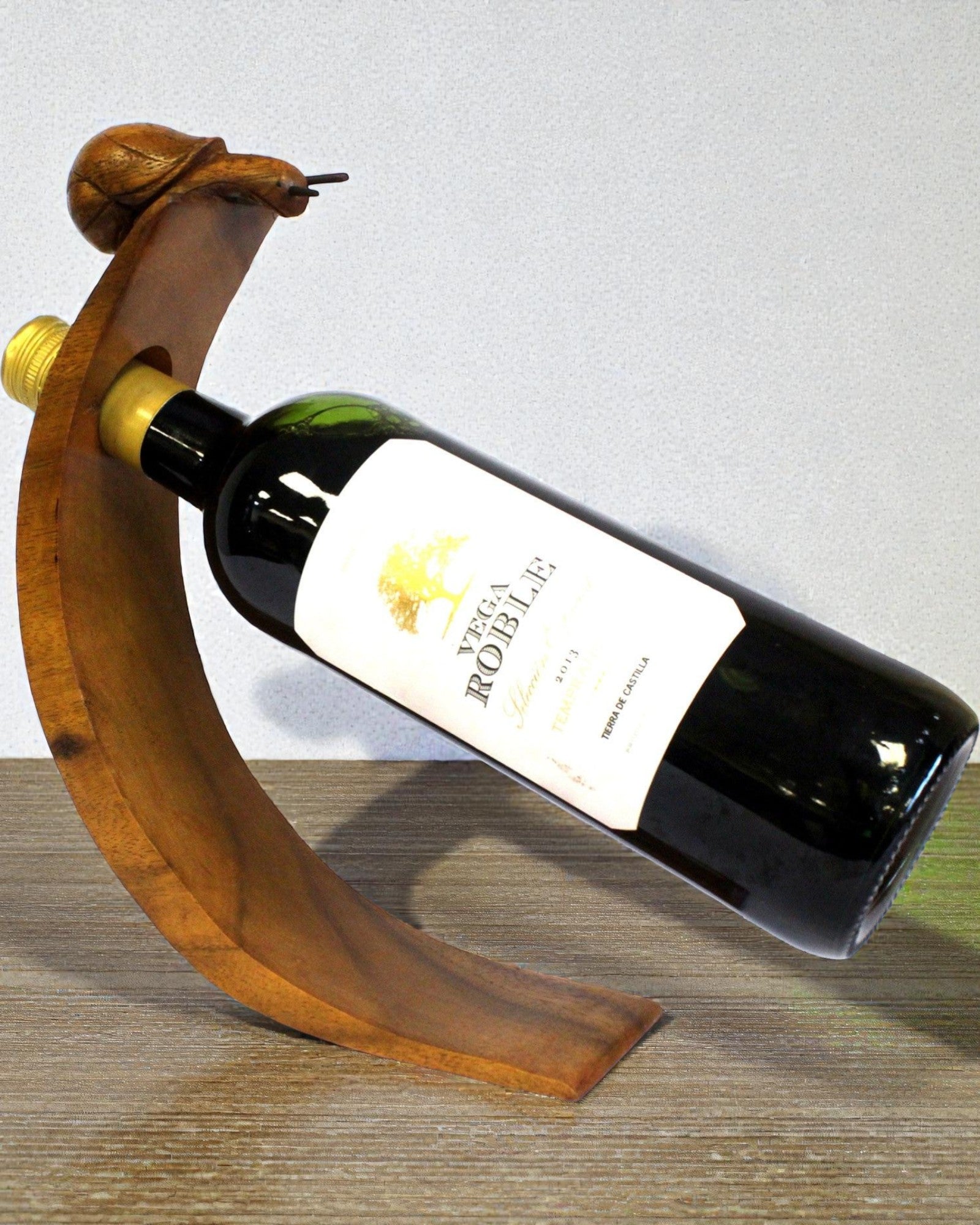 Chiocciola del sommelier – Portabottiglie da vino bilanciante, intagliato a mano, in legno di suar