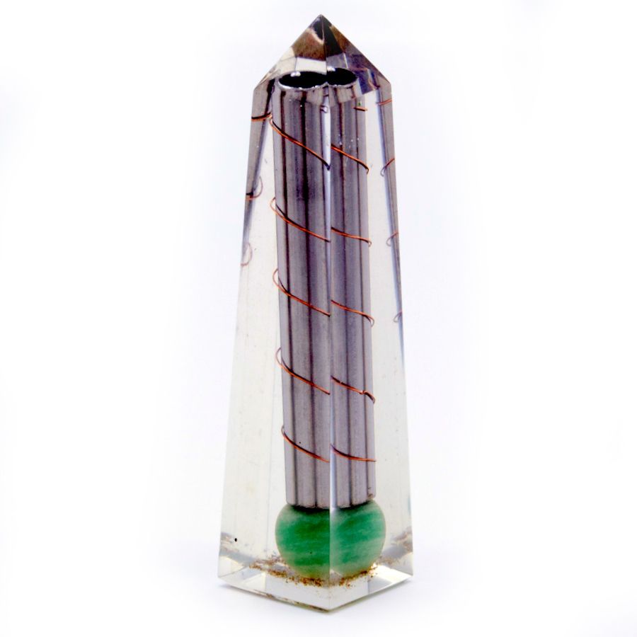 Obelisco di Potere di Orgone con Avenurina Verde