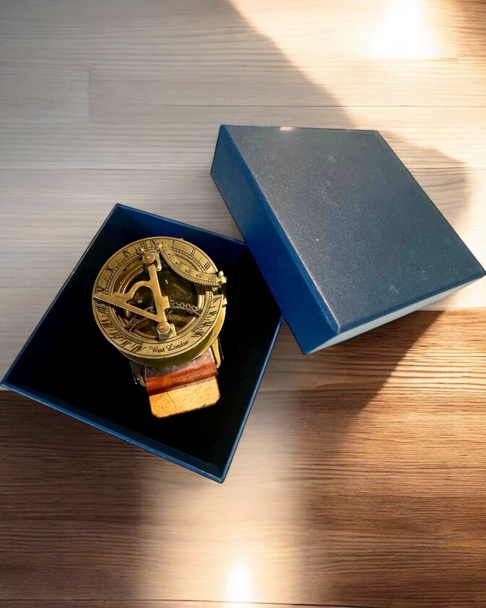 Orologio Solare "Antico Compasso", orologio da polso con bussola, possibilità di personalizzazione con incisione