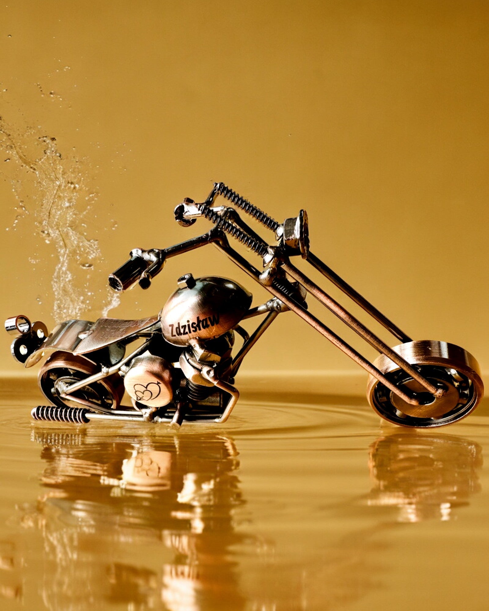 Modello di Motocicletta Fatto a Mano in ferro, Chopper, personalizzazione, incisione per regalo