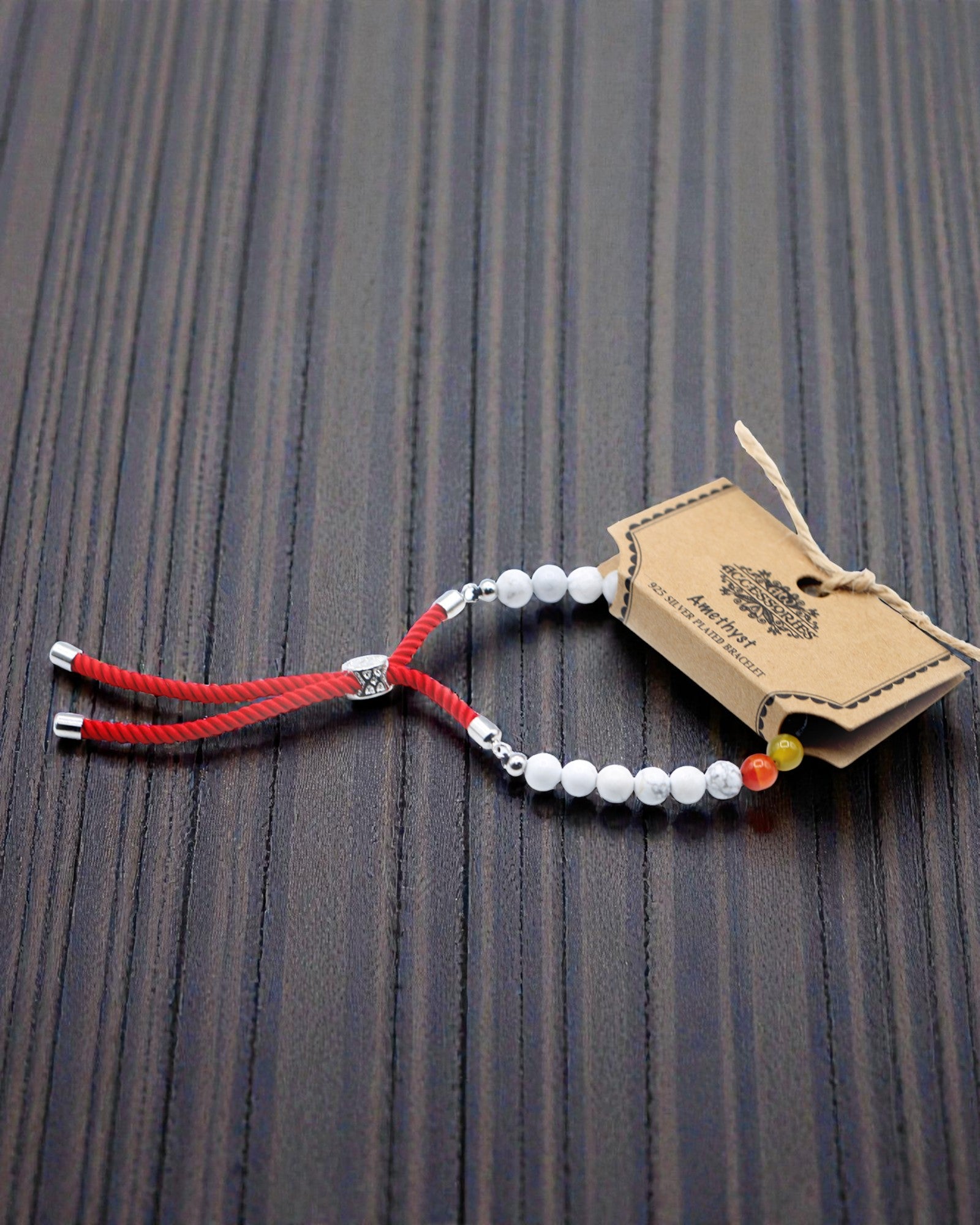 Royal Harmony Chakra – Bracciale con howlite bianca e argento 925 su cordoncino rosso