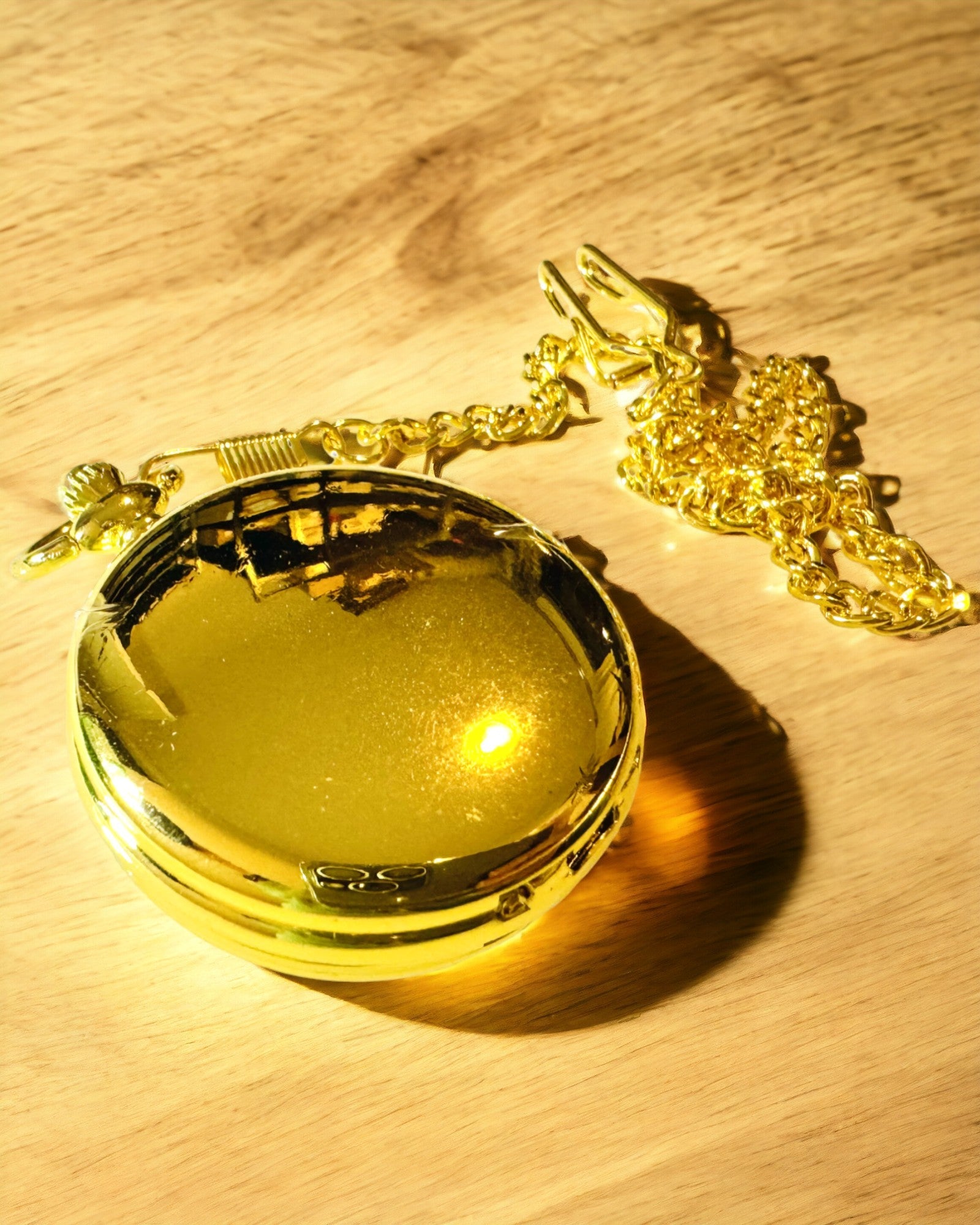 Orologio da Tasca Meccanico Classico con Doppio Coperchio, Manuale, Colore Oro, con Incisione