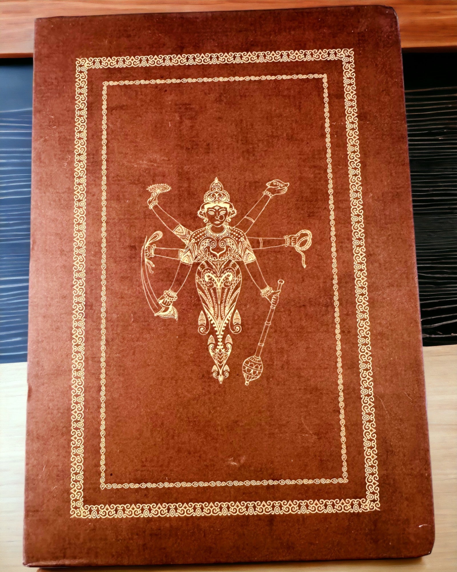 Taccuino Vintage Marrone con Copertina Decorativa in Stile Retrò – Taccuino dell'Esploratore – Marrone, Vintage