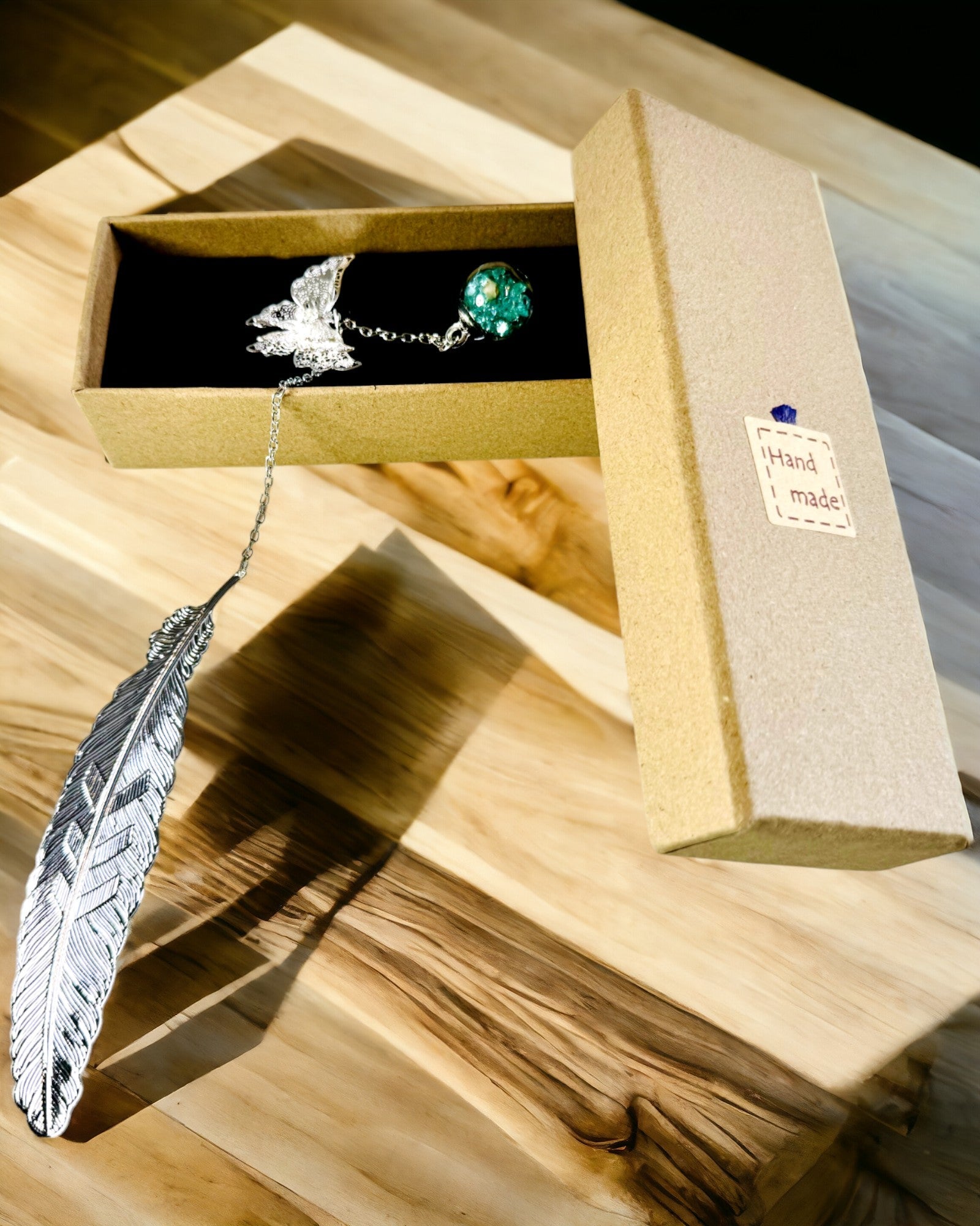 Segnalibro Creativo in Stile Retrò con Motivo di Piuma e Farfalla – Elegante Regalo Promozionale, Colore Argento/Blu