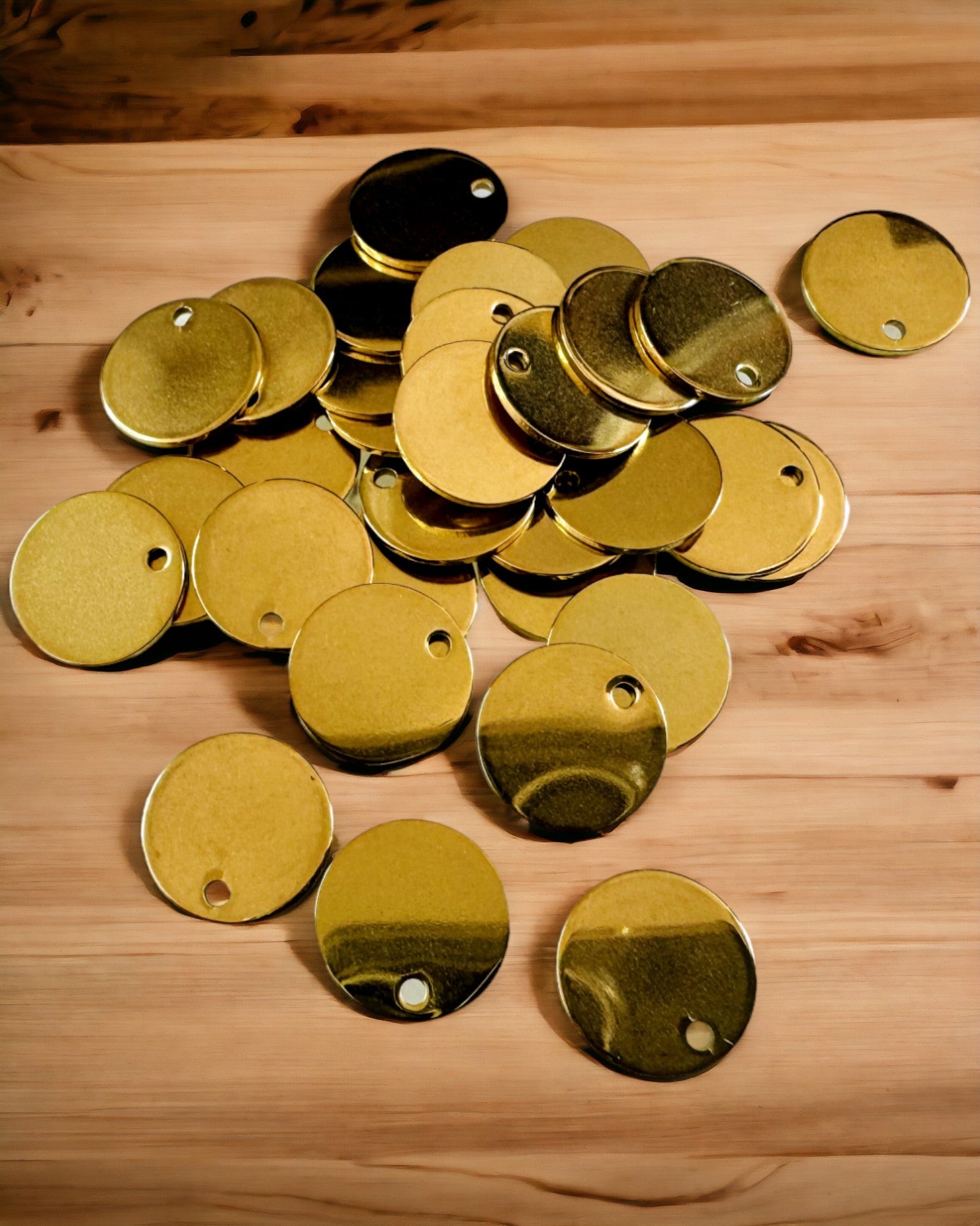 Ciondolo Rotondo in Acciaio Inossidabile per regalo con possibilità di Personalizzazione, incisione