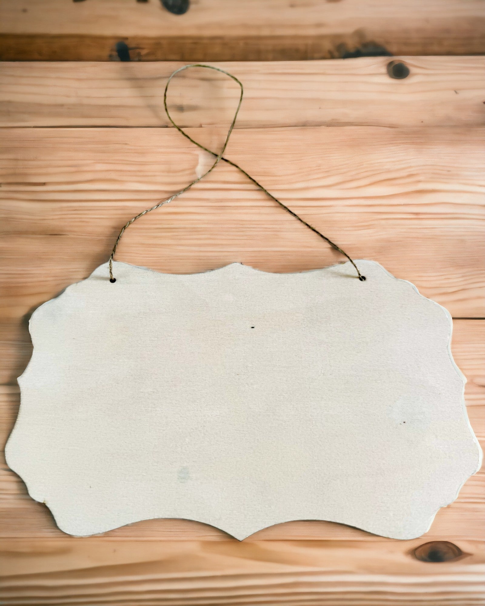 Ciondolo Decorativo in Legno Personalizzabile – Vari Formati