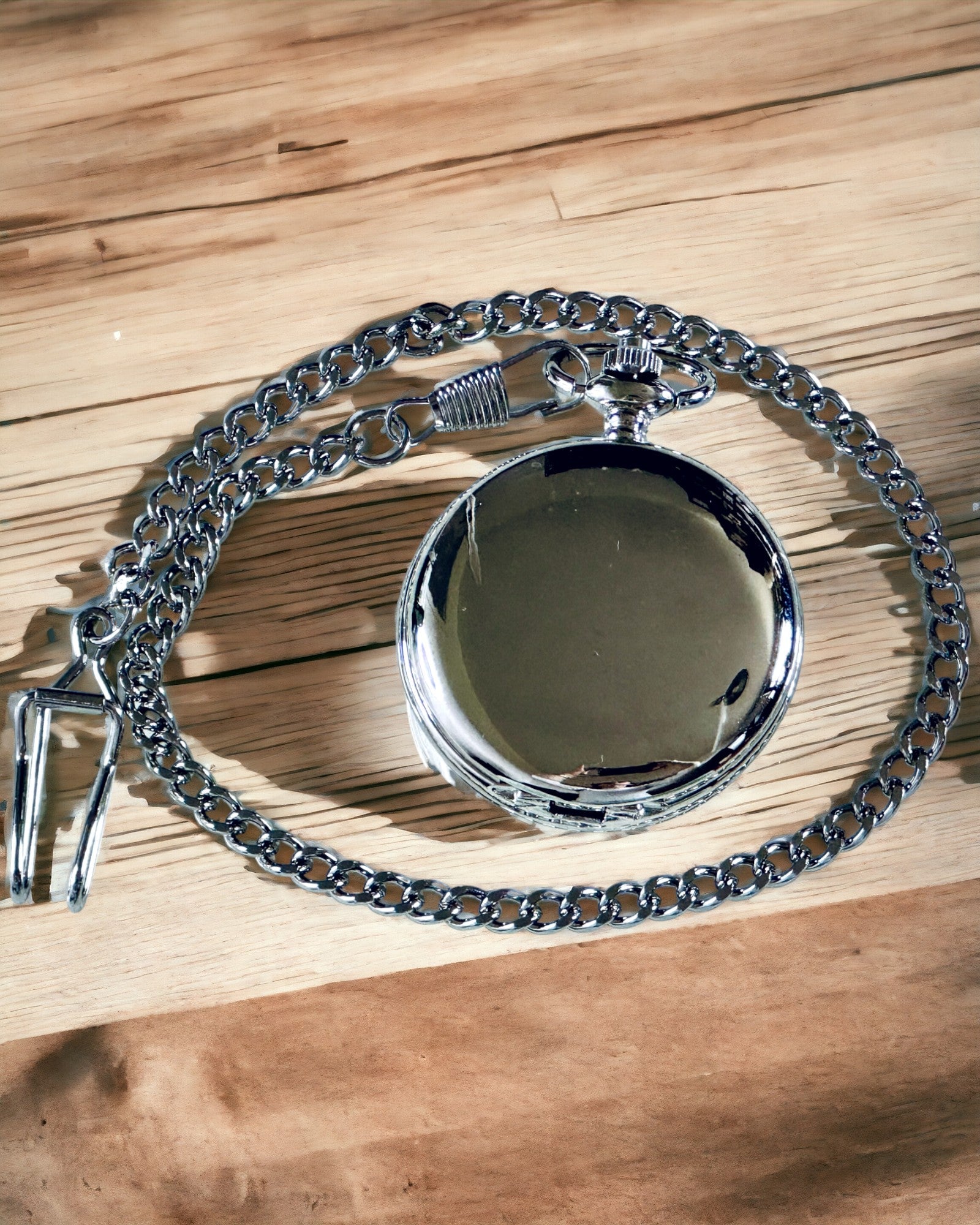 Orologio da Tasca Classico con Numeri Romani e Catena, al Quarzo, Lucentezza in Acciaio - colore argento