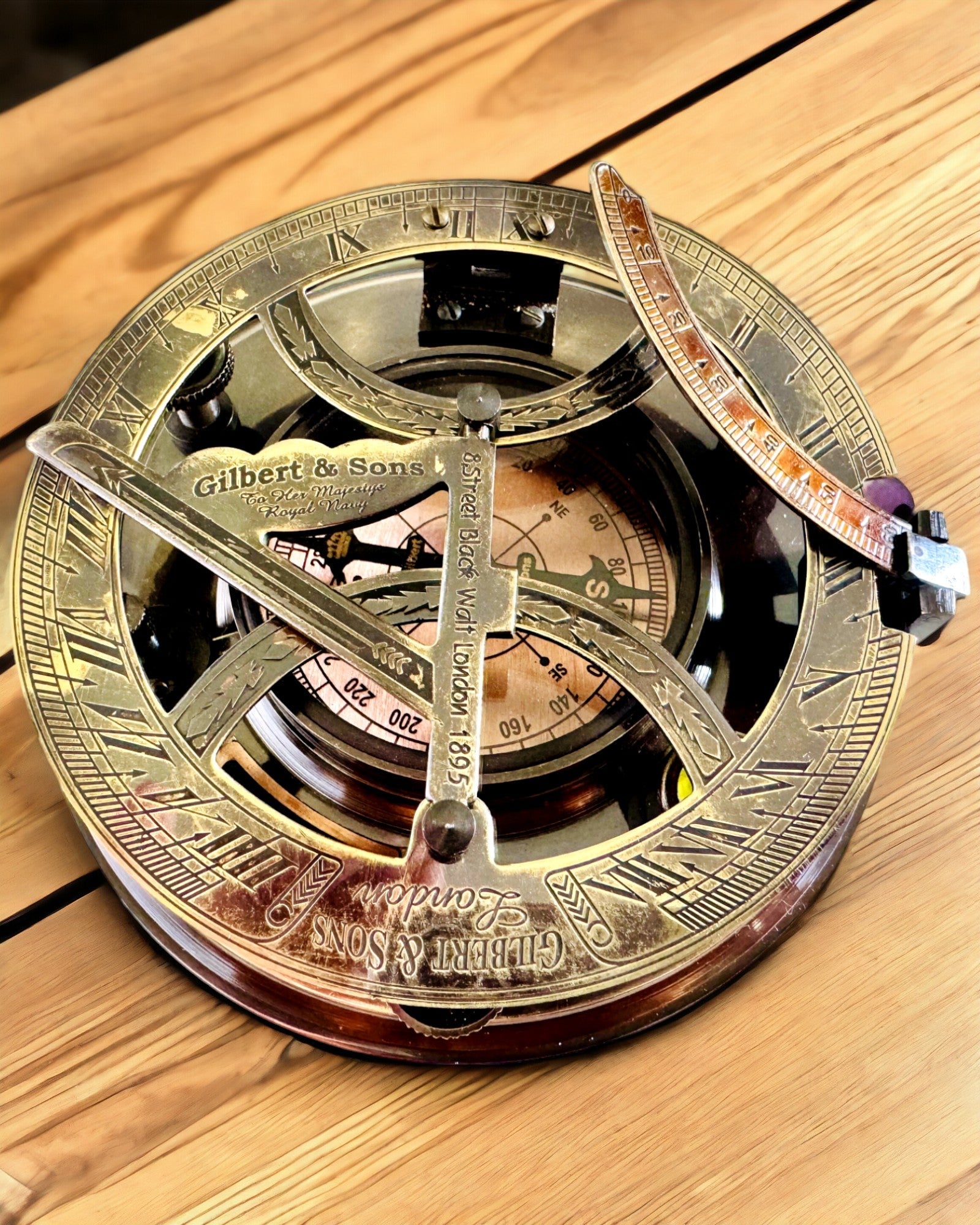 Antico Compasso di Navigazione Premium con Possibilità di Incisione – Fatto a Mano