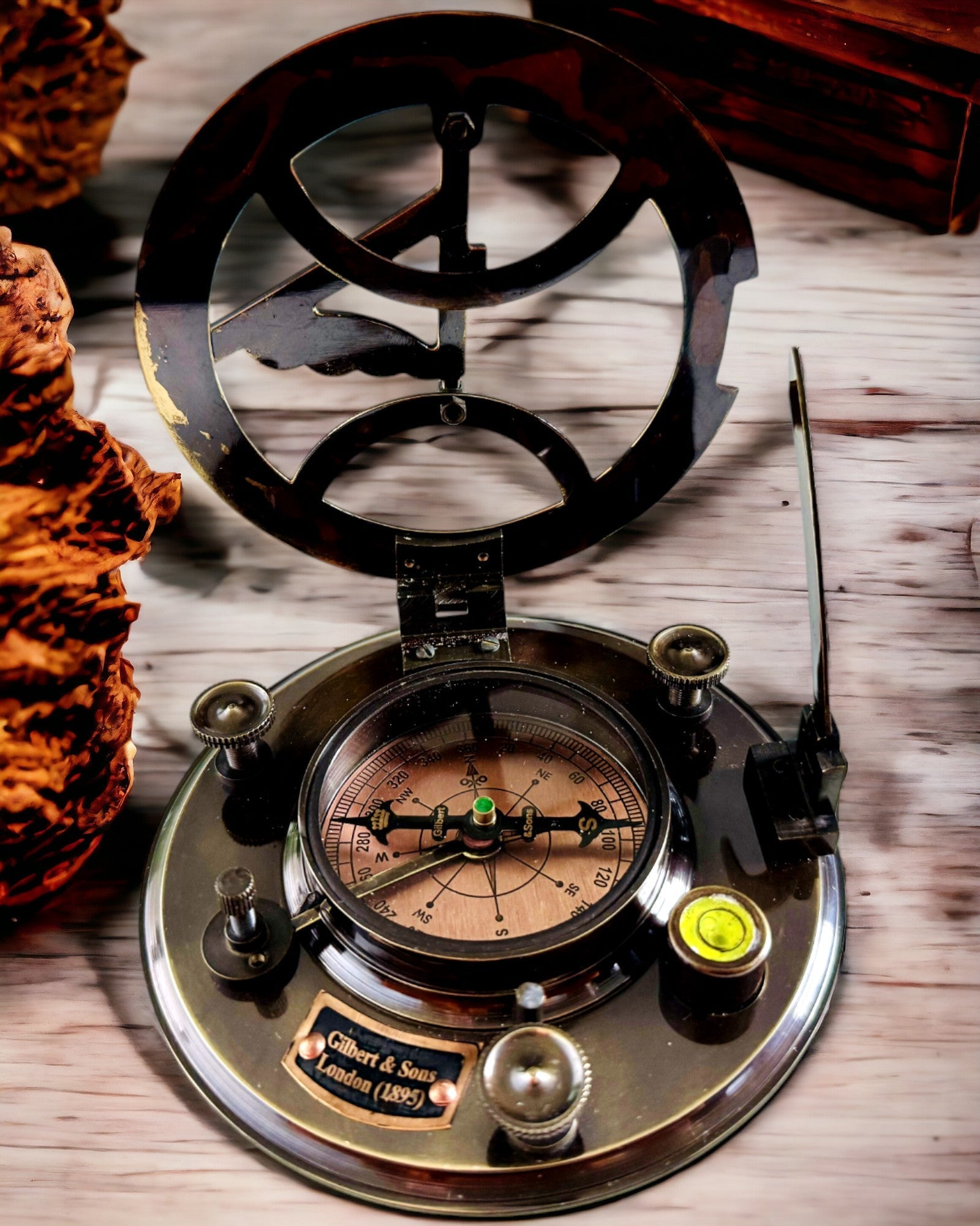 Antico Compasso di Navigazione Premium con Possibilità di Incisione – Fatto a Mano