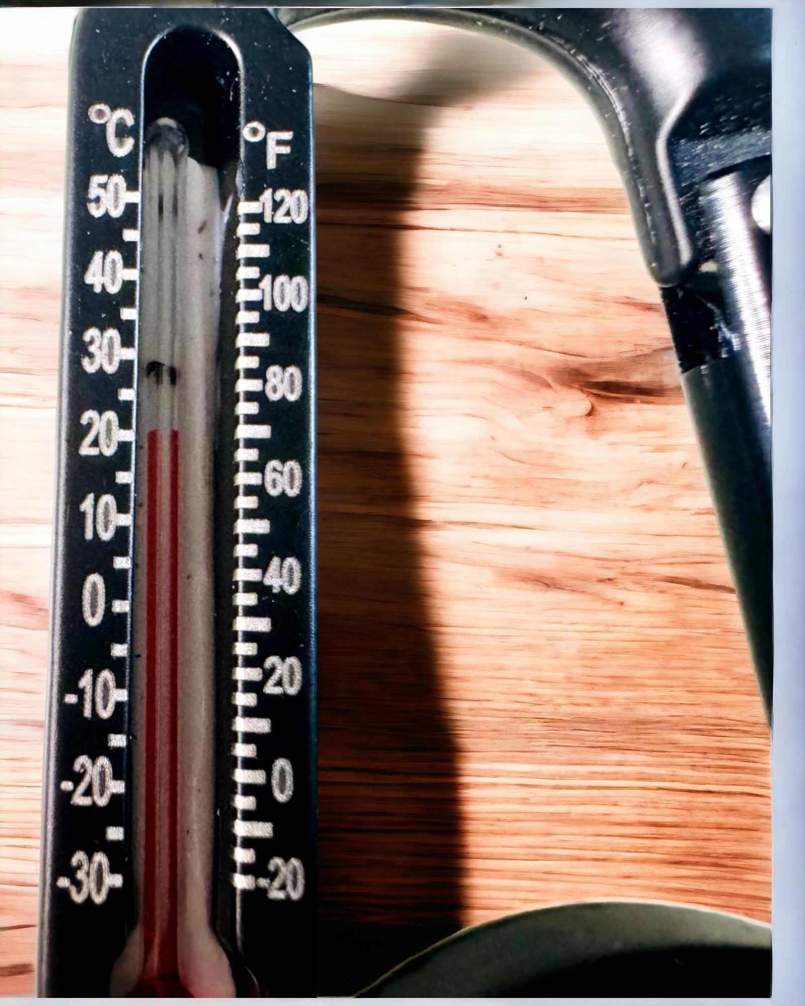 Bussola con moschettone e termometro, portachiavi - possibilità di incisione