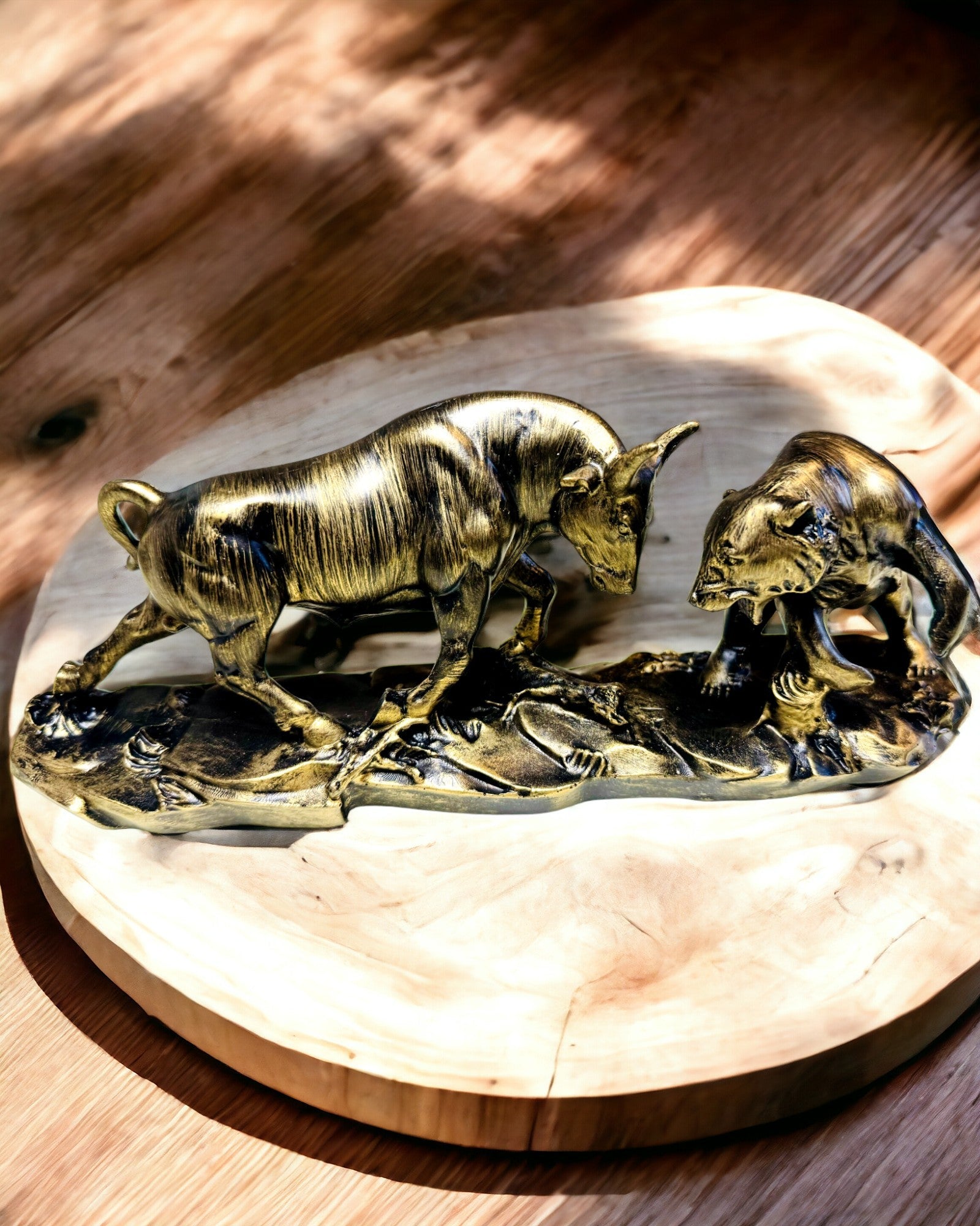 Scultura "Due rivali" - Toro e Orso - Simbolismo del Mercato Finanziario, Possibilità di Incisione - colore Rame