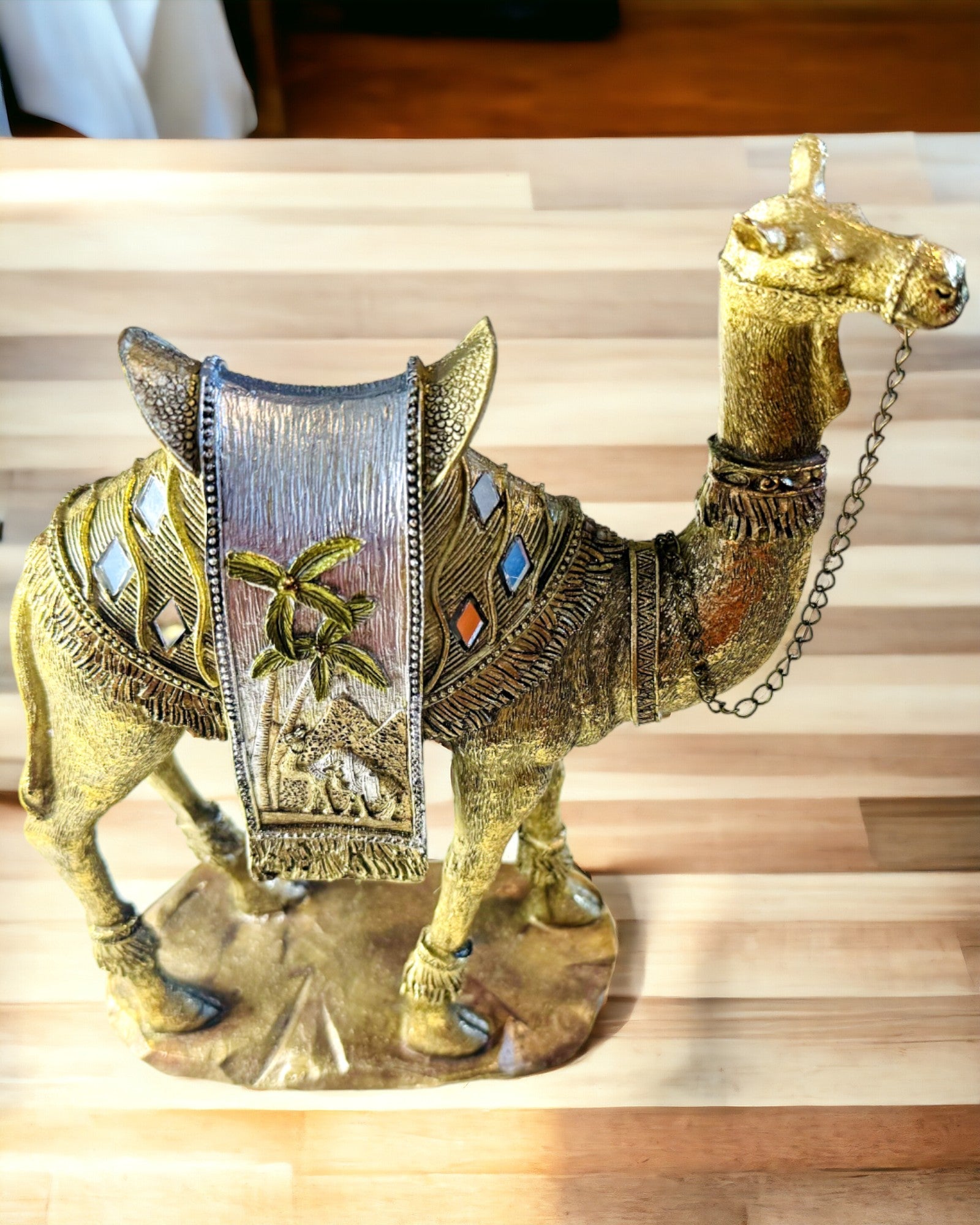 Statuetta Viandante del Deserto Decorativo Cammello in Resina con Possibilità di Incisione
