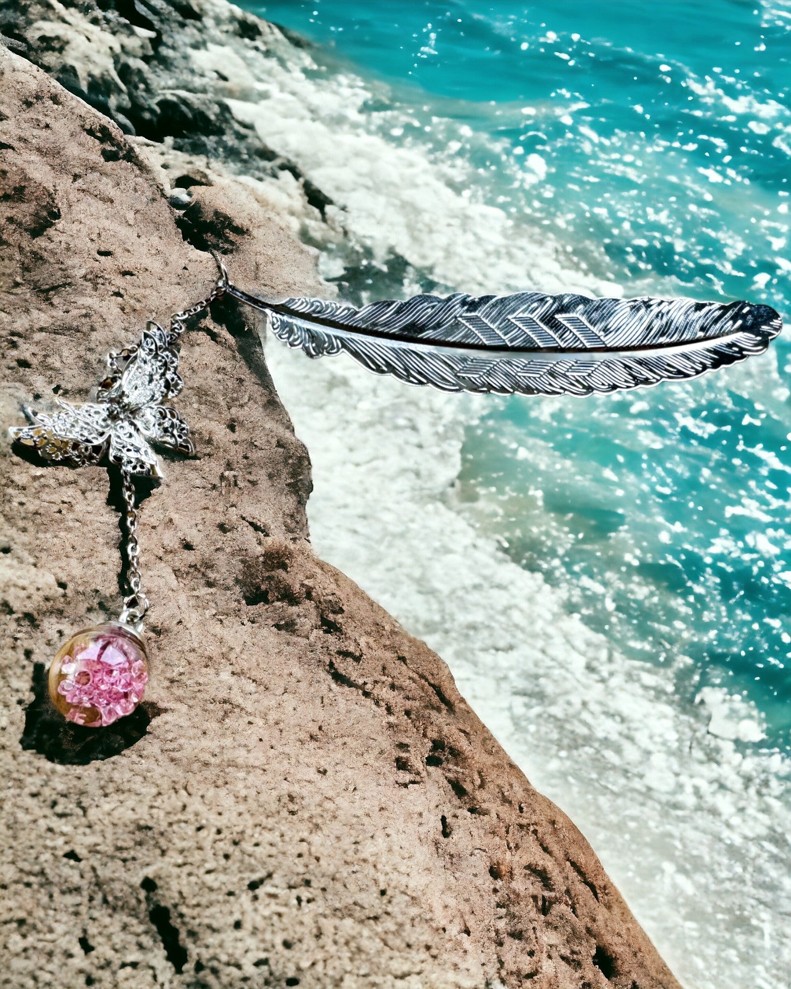 Segnalibro Creativo in Stile Retrò con Motivo di Piuma e Farfalla – Elegante Regalo per mamma, insegnante, Promozionale, Colore Argento/rosa