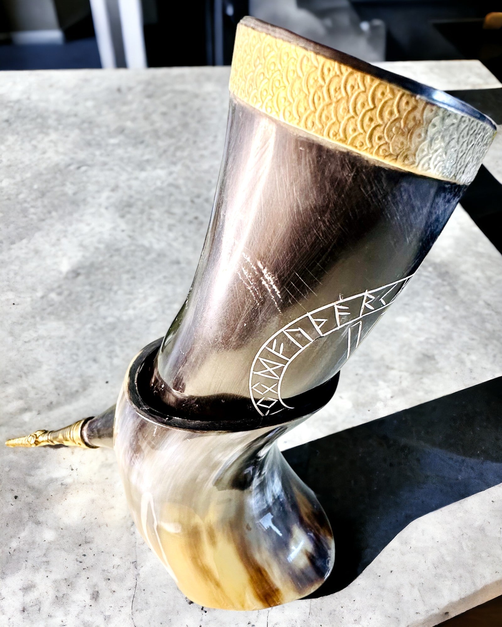 Tazza Corno "Viking Valor" - Incisa a Mano, Qualità Premium - 4 varianti disponibili