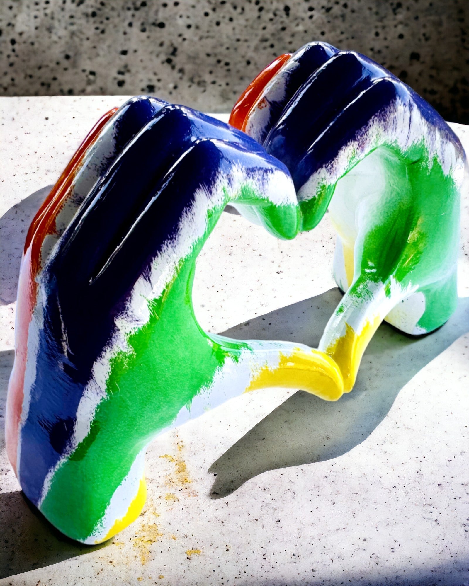 Cuore Colorato Spaziale - Statuetta Decorativa in Resina con possibilità di personalizzazione, per regalo