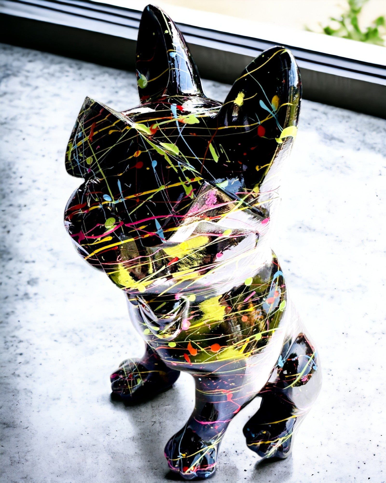 Kolorowy Psiak Artystyczny - Bulldog francese dipinto a mano, personalizzazione con incisione, ideale come regalo