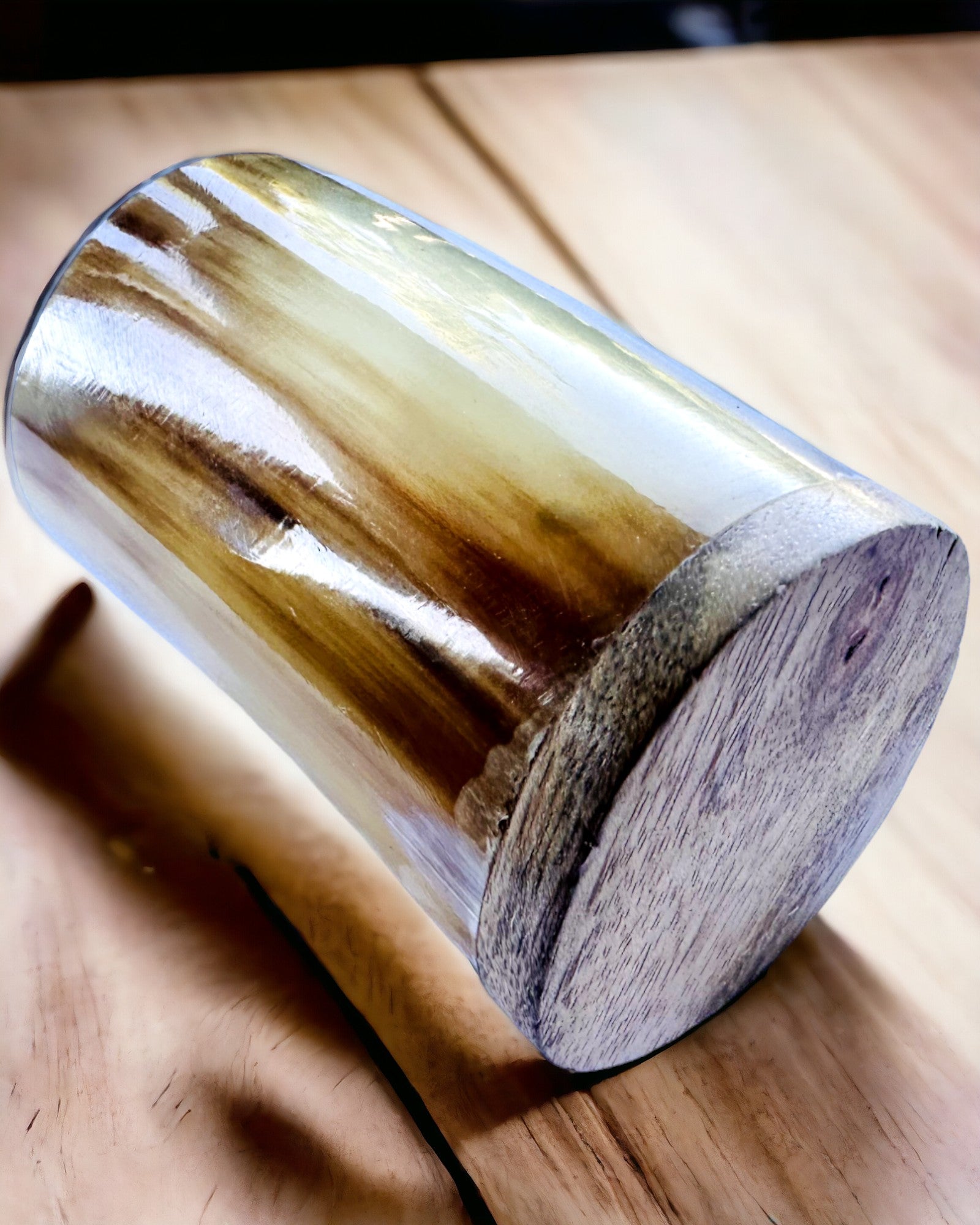 Piccolo Bicchiere Fatto a Mano con Possibilità di Incisione, bicchiere Indiano, possibilità di personalizzazione per regalo, incisione. Colore chiaro