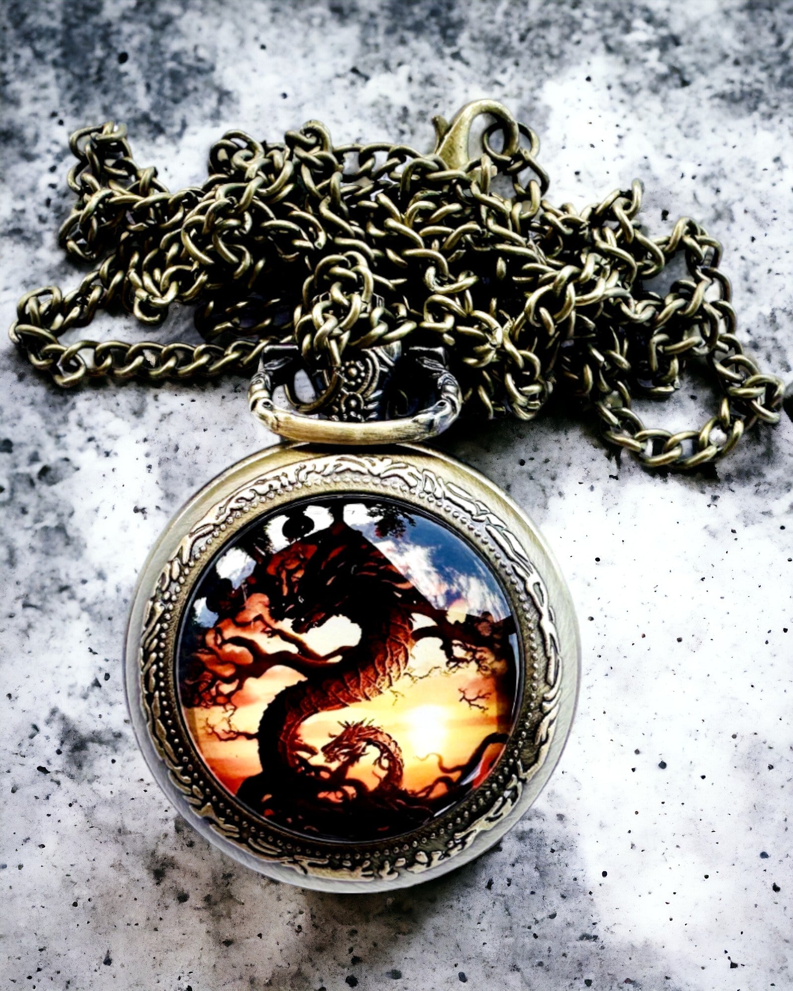 Orologio da tasca "Dragon's Twilight" personalizzazione con incisione