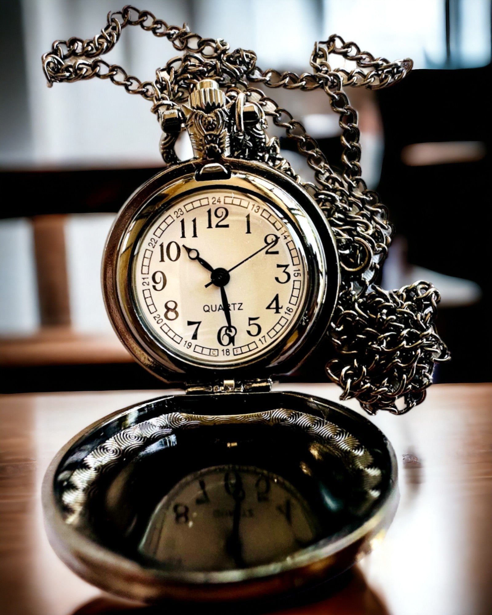 Orologio da Tasca "Gwiezdna Kotka" con Possibilità di Incisione, 2 varianti di colore disponibili