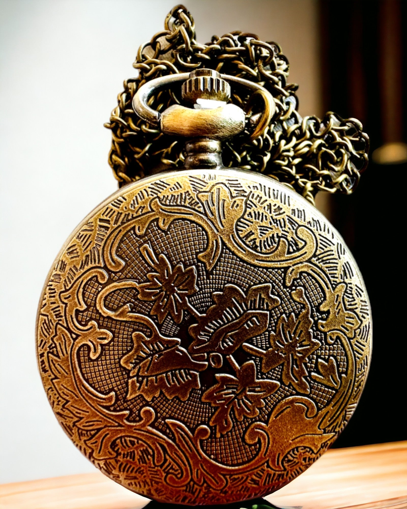 Orologio da tasca Guardiano della Foresta - Elegante orologio con motivo di cervo, possibilità di personalizzazione con incisione