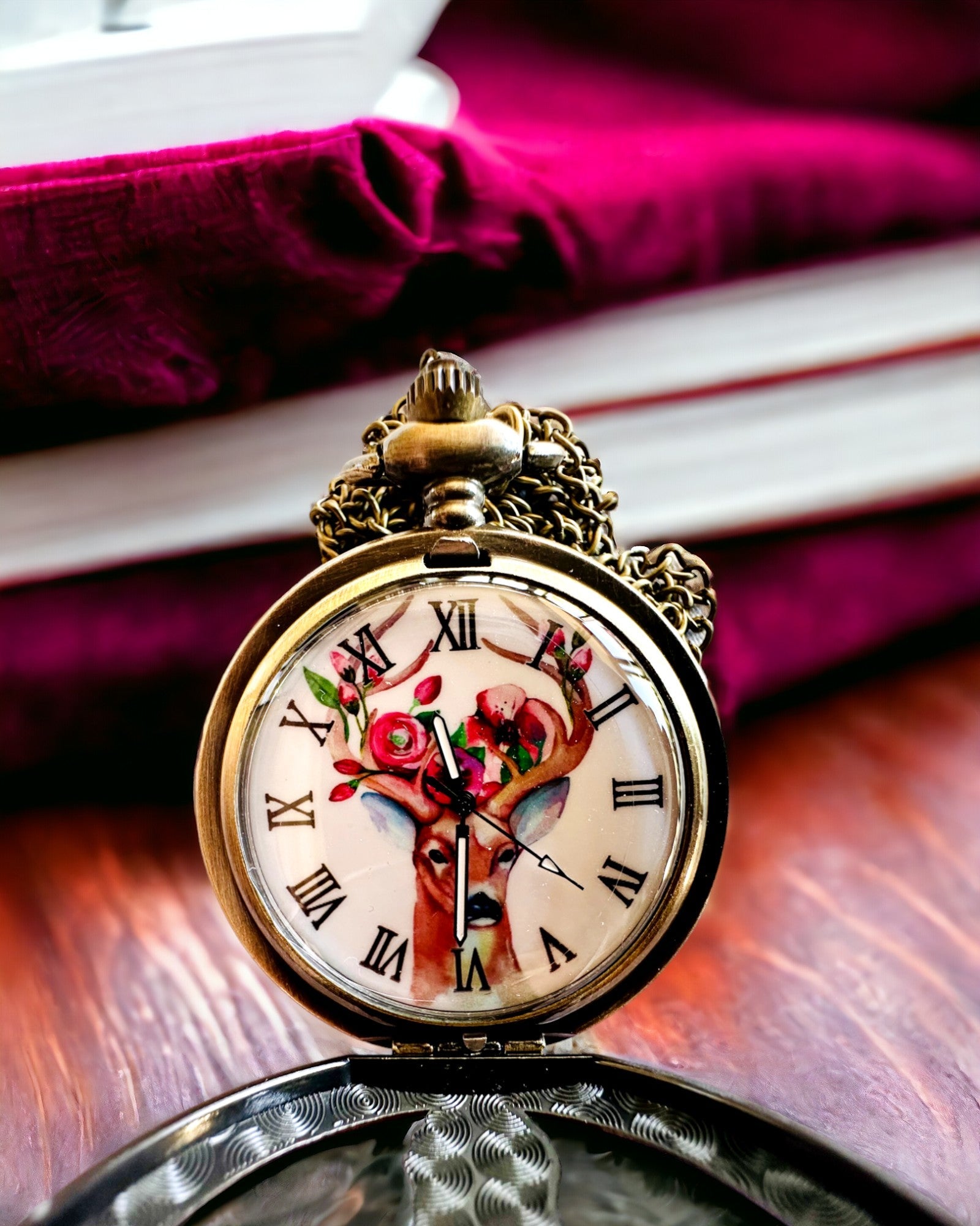 Orologio da tasca Guardiano della Foresta - Elegante orologio con motivo di cervo, possibilità di personalizzazione con incisione