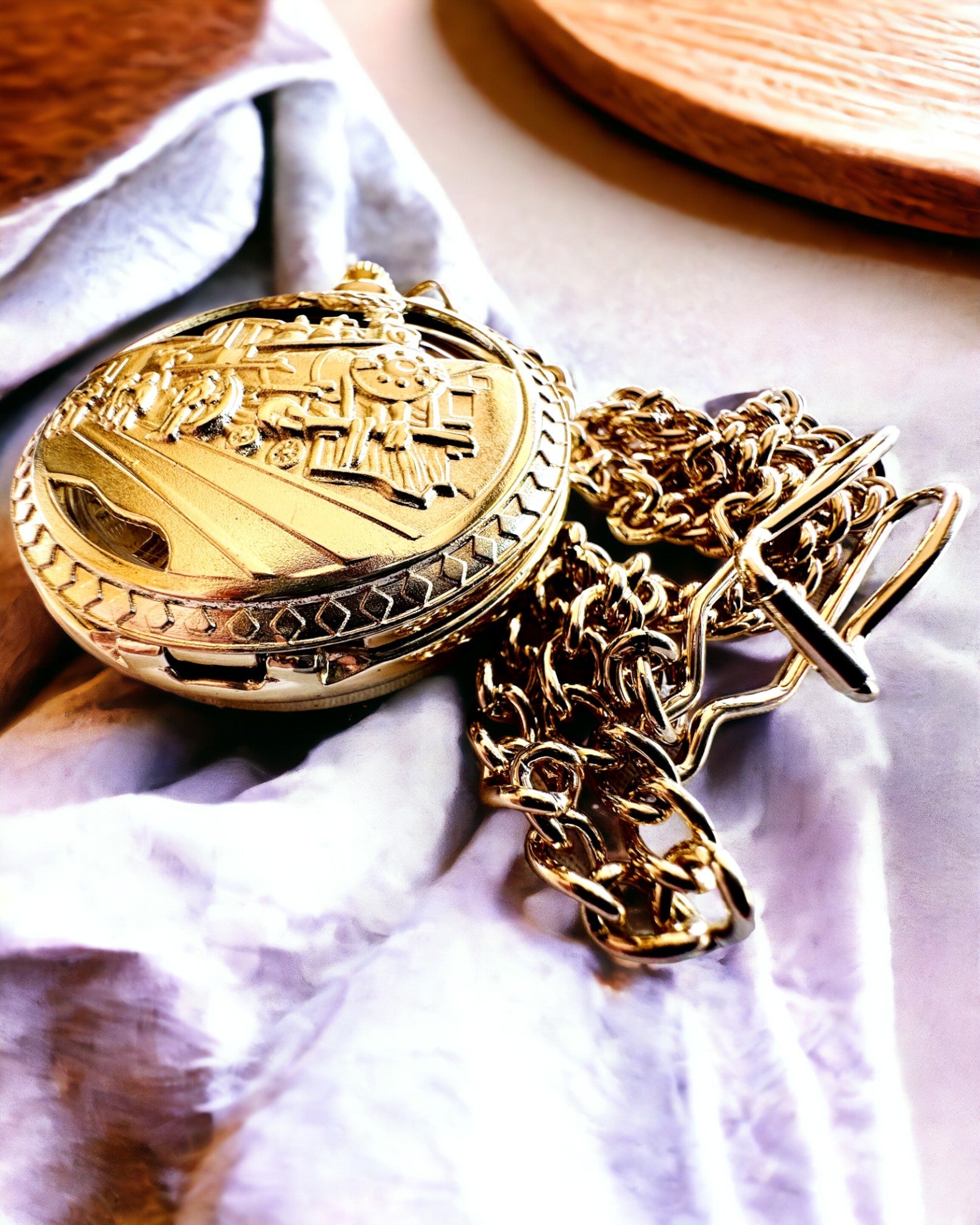 Orologio da tasca "Imperial Train", possibilità di personalizzazione con incisione, colore oro