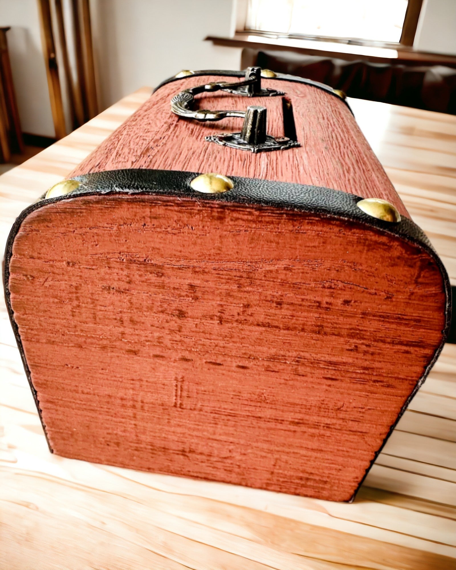 Magiczna Skrzynia Skarbów - Skarbonka, personalizzazione con incisione