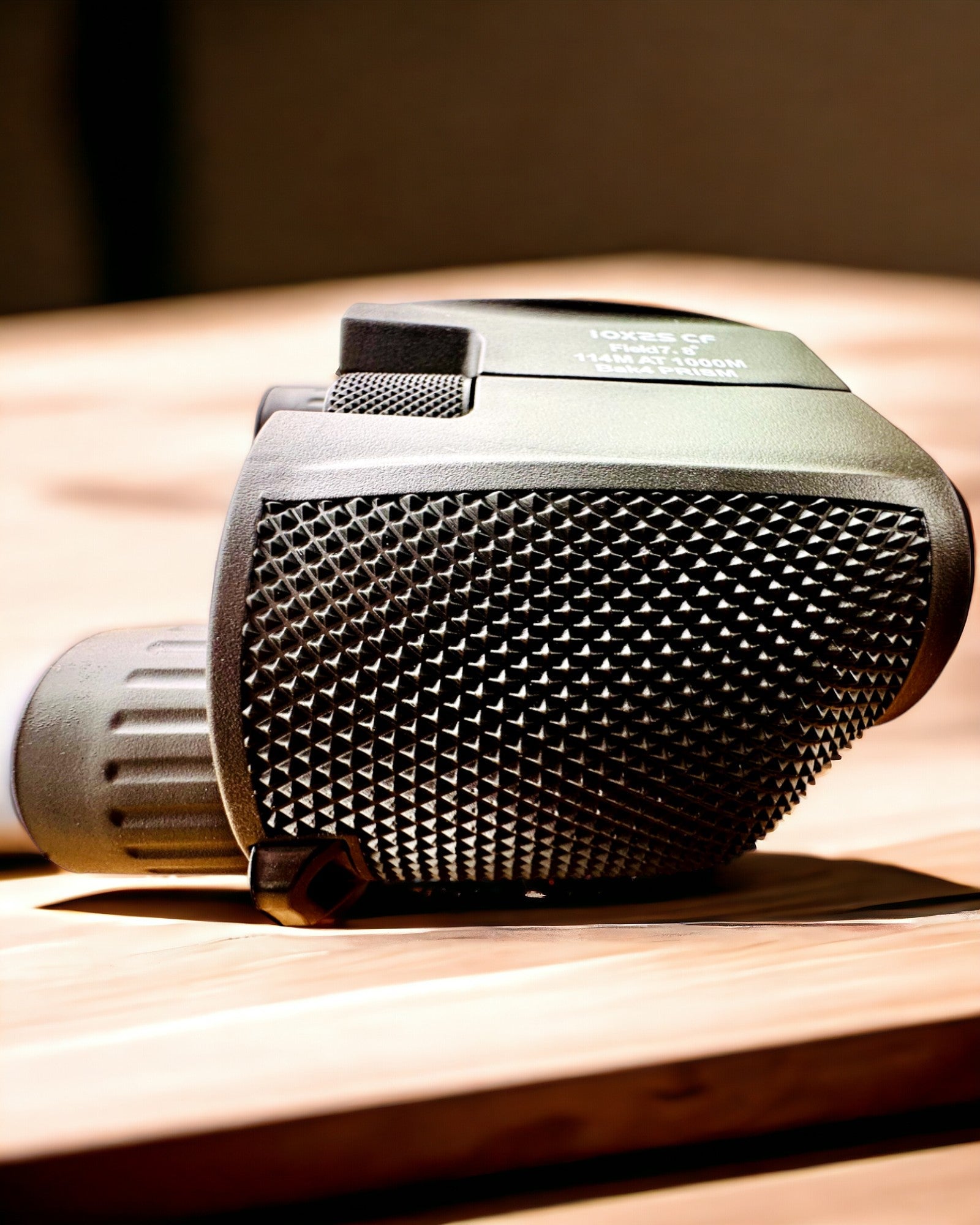 Lornetka CampMaster 10x25, possibilità di personalizzazione con incisione