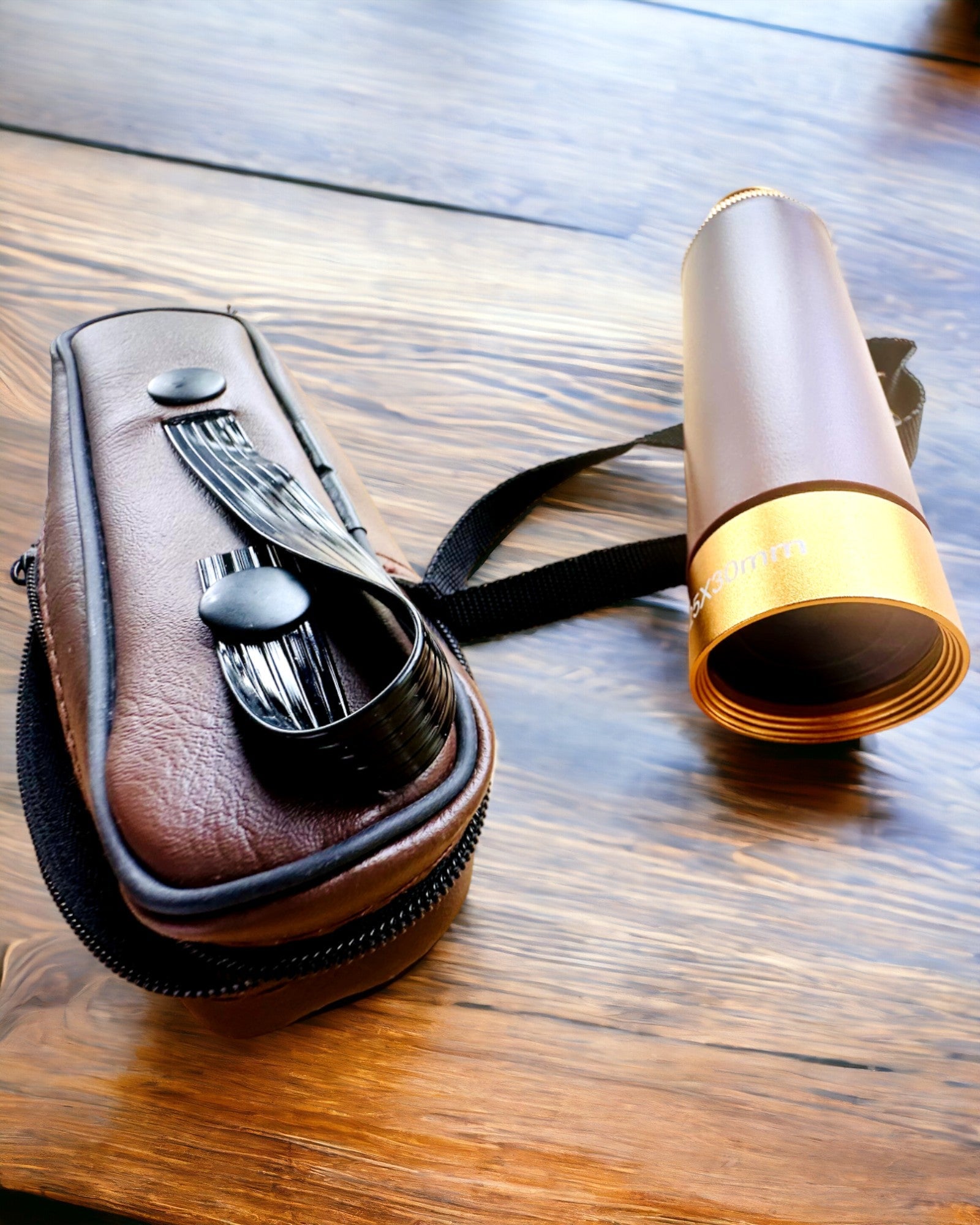 Lunetta Monoculare Explorer 25x30 - Telescopio Portatile e Pieghevole, possibilità di personalizzazione con incisione