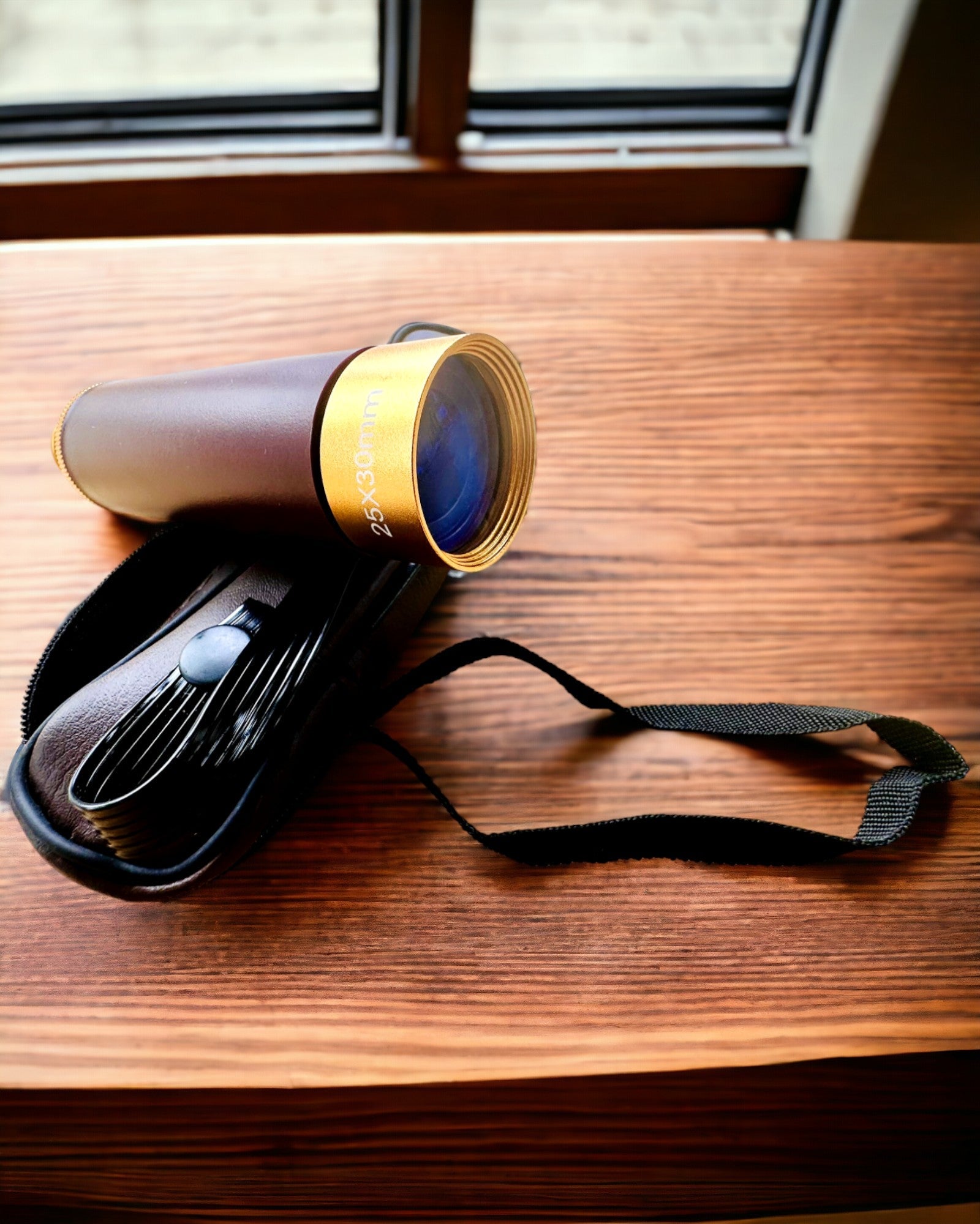 Lunetta Monoculare Explorer 25x30 - Telescopio Portatile e Pieghevole, possibilità di personalizzazione con incisione