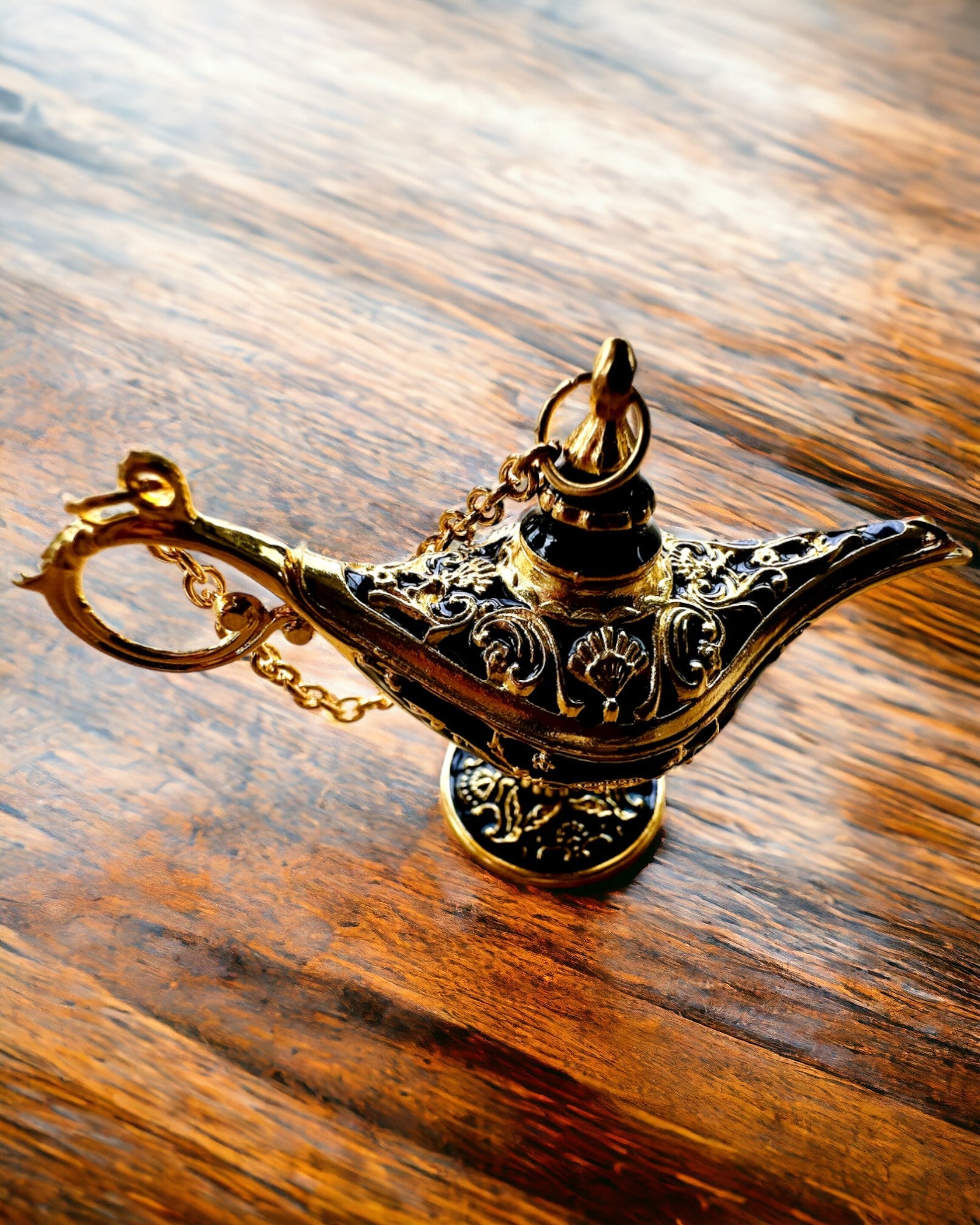Piccola Lampada Magica di Aladino da 4 cm, portachiavi, 6 varianti di colore - Ricordi Incantati, personalizzazione con incisione