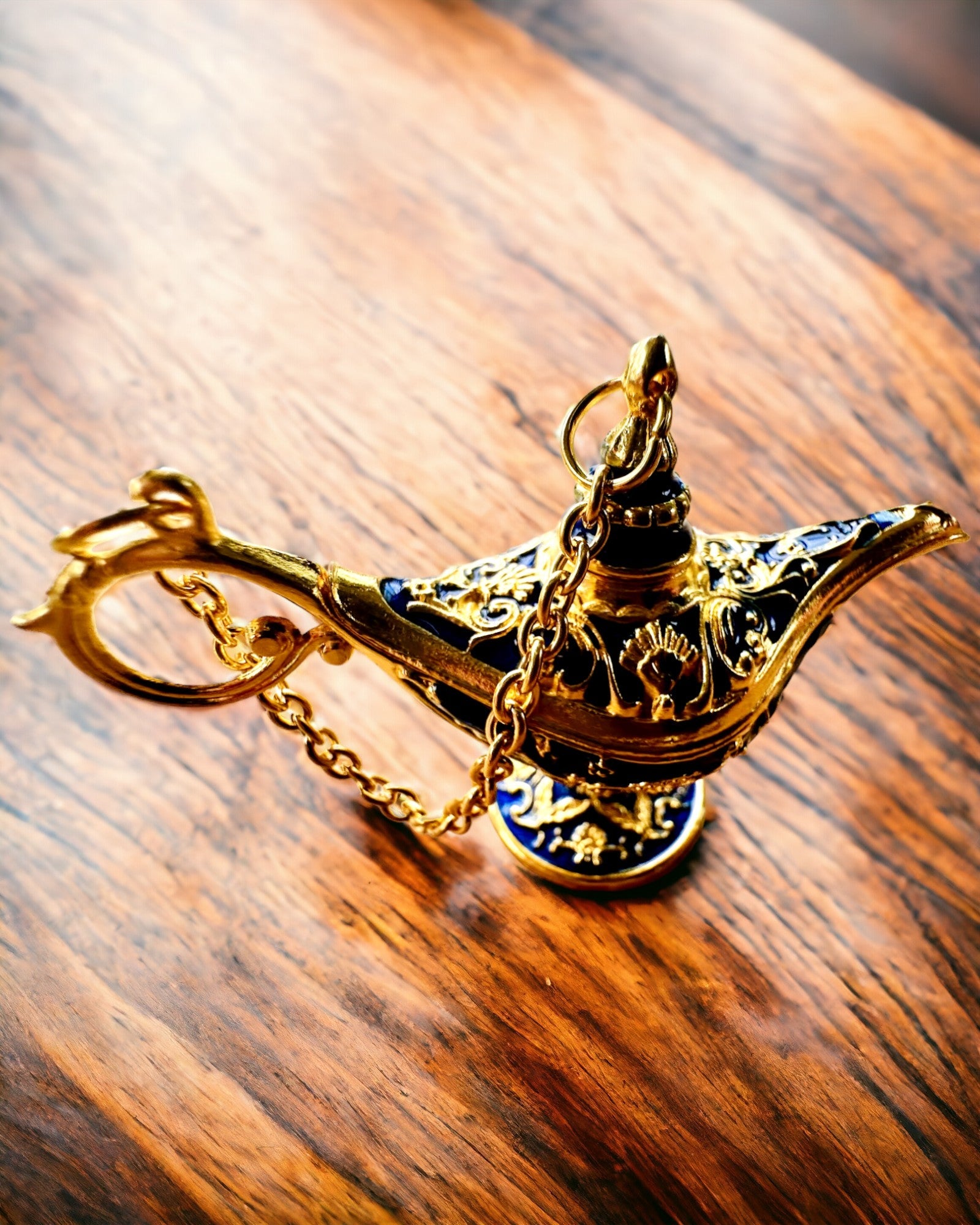 Piccola Lampada Magica di Aladino da 4 cm, portachiavi, 6 varianti di colore - Ricordi Incantati, personalizzazione con incisione