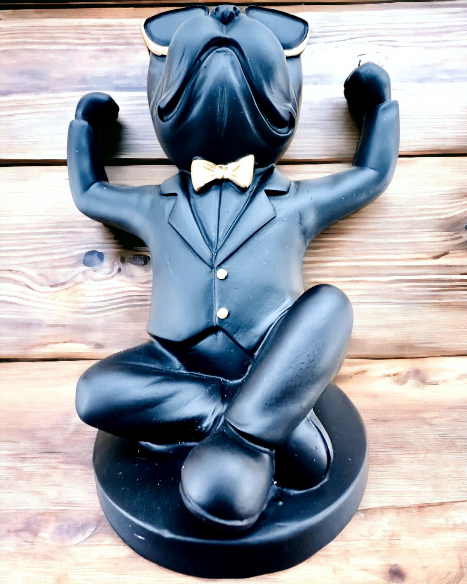 Figurina Bulldog Elegance - Esclusivo portabicchieri, possibilità di personalizzazione con incisione