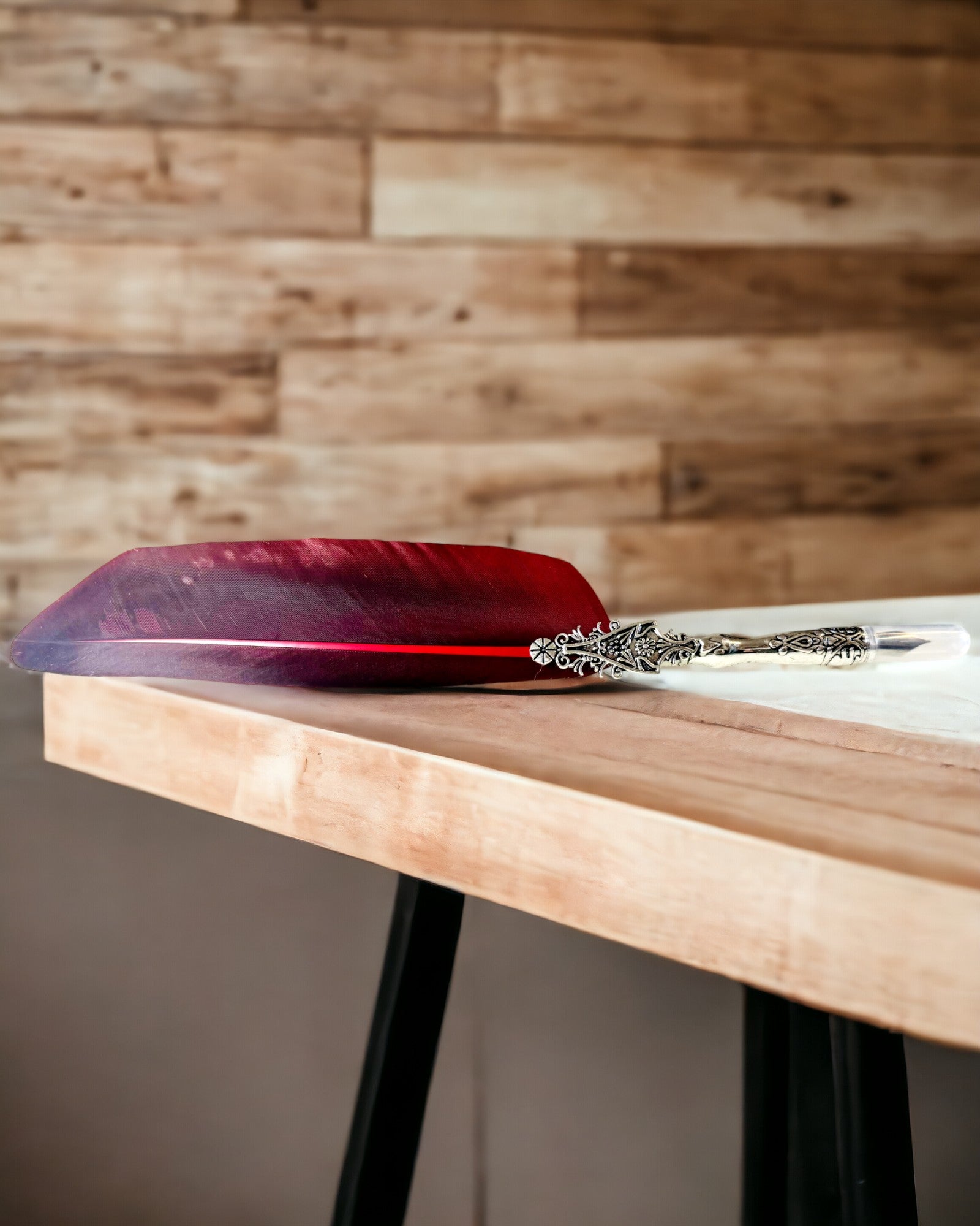 Penna per Calligrafia Vintage con Piuma d'Oca Naturale – Regalo Ideale per la Festa della Mamma o per l'Insegnante. Incisione