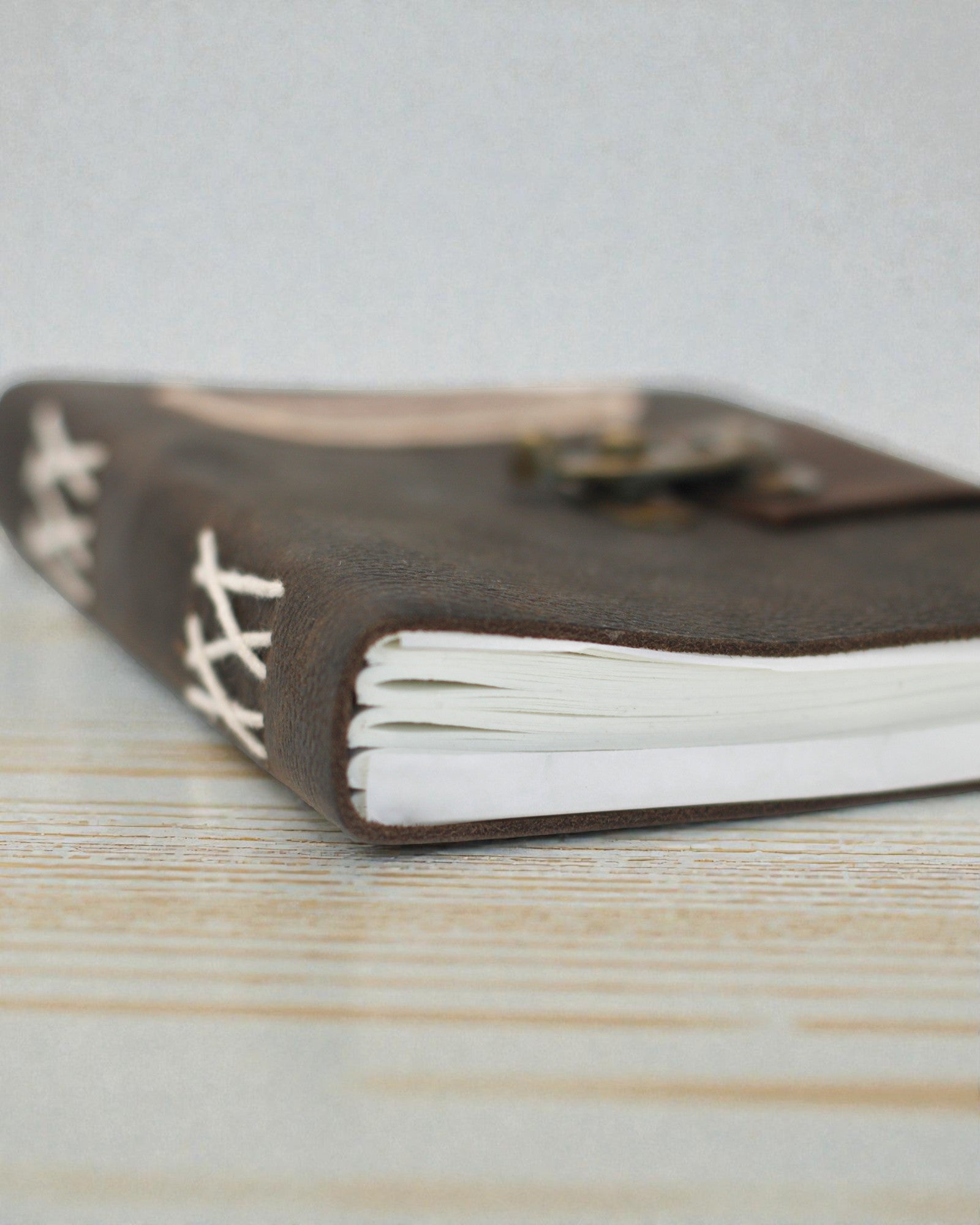 Secretum Anima – Taccuino in pelle “Confessione” con chiusura