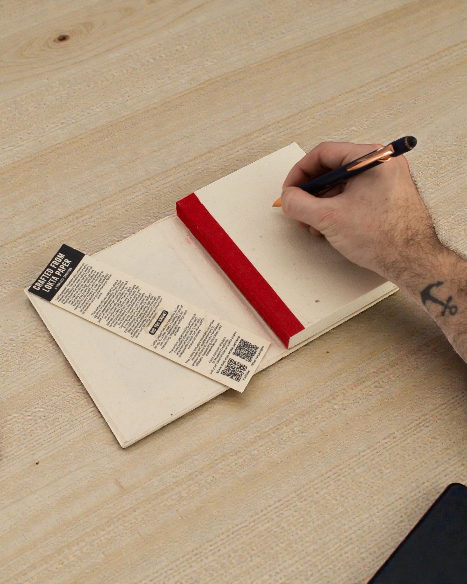 Taccuino medio in Lokta con foglie di Bodhi (15 x 12 cm) – 45 fogli (assortimento di motivi)