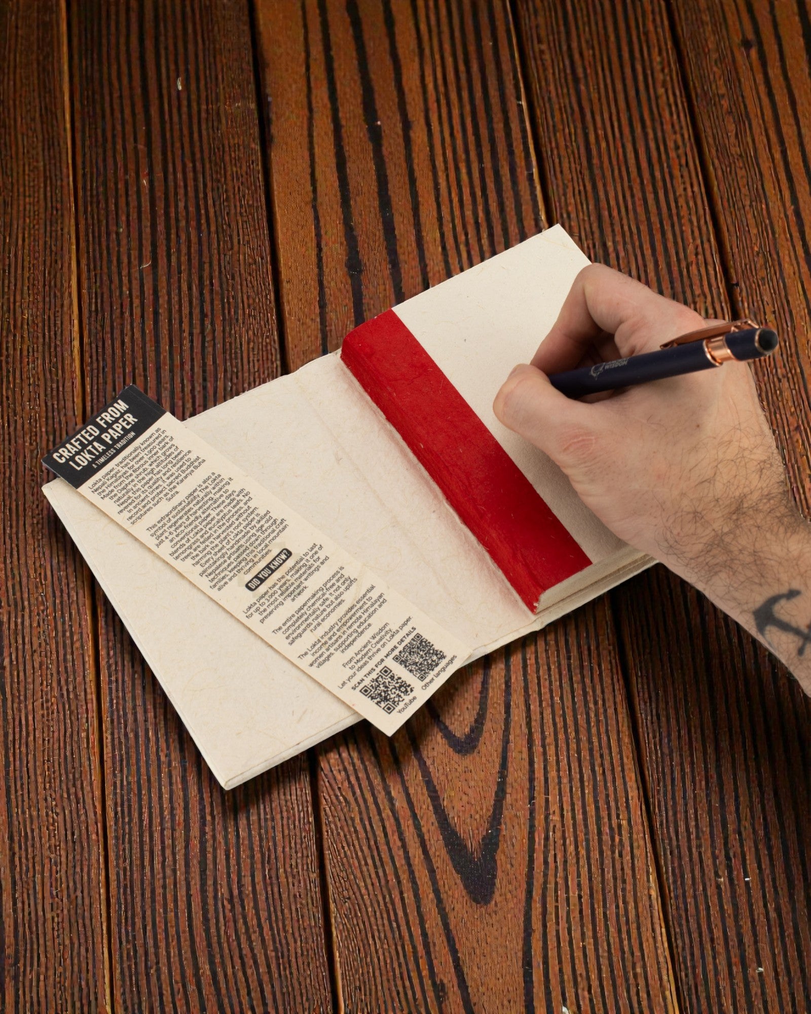 Armonia delle piastrelle colorate – taccuino Lokta medio con motivo di mini piastrelle 15 × 12 cm, 45 fogli