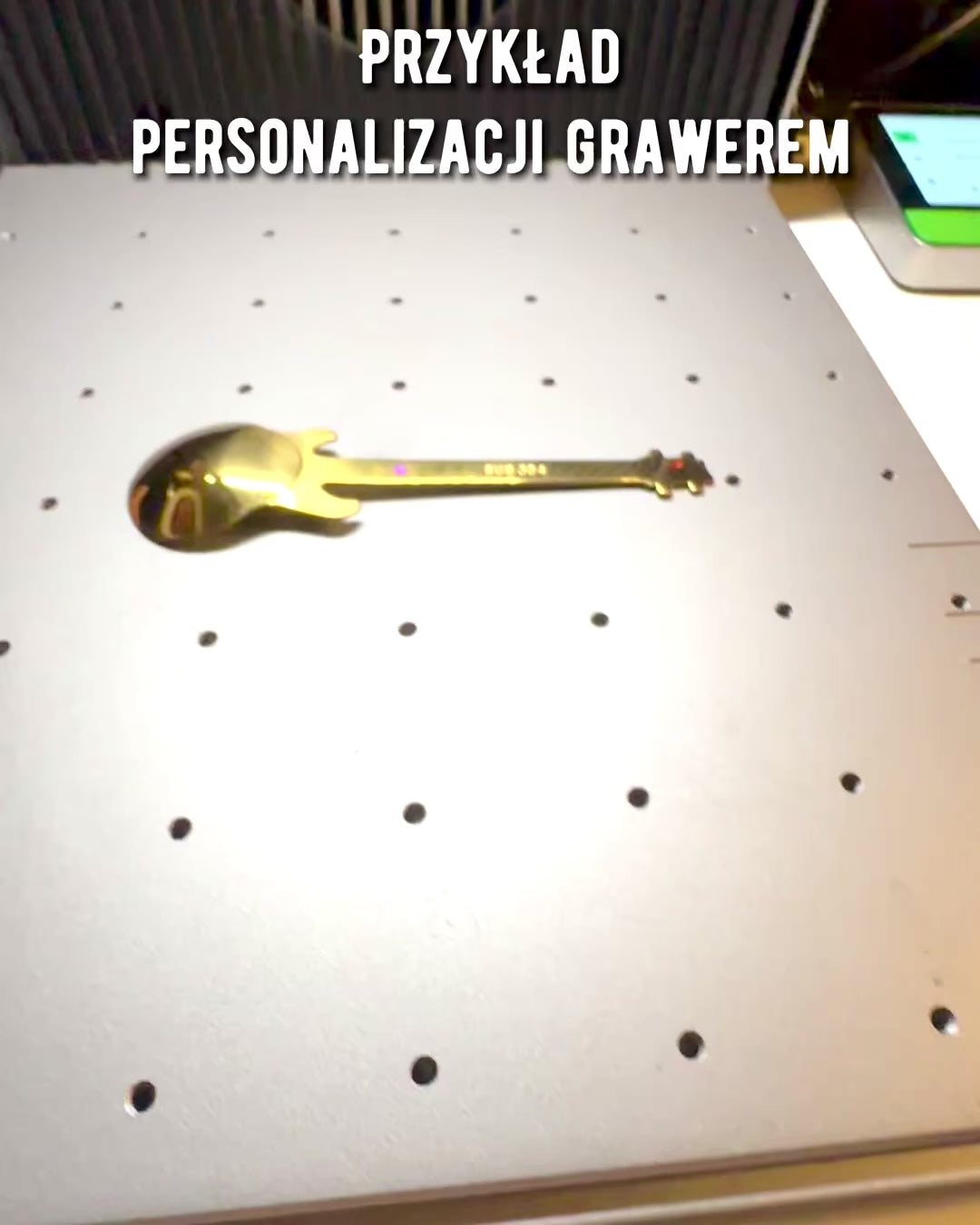 Cucchiaino "Strunowy Hit" con opzione di incisione 2 varianti di colore a scelta