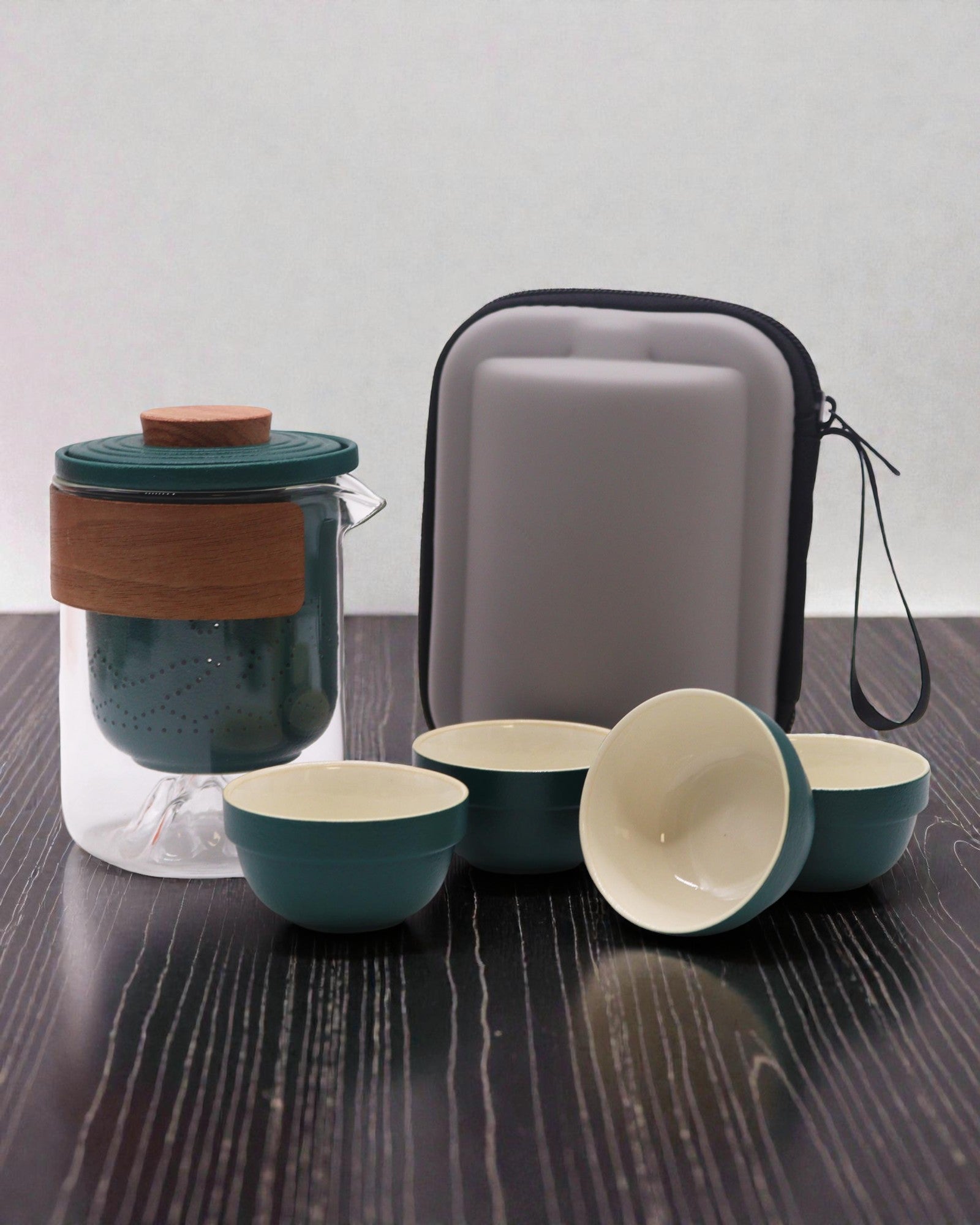 Spedizione in Montagna – Set da tè da viaggio con 4 tazze