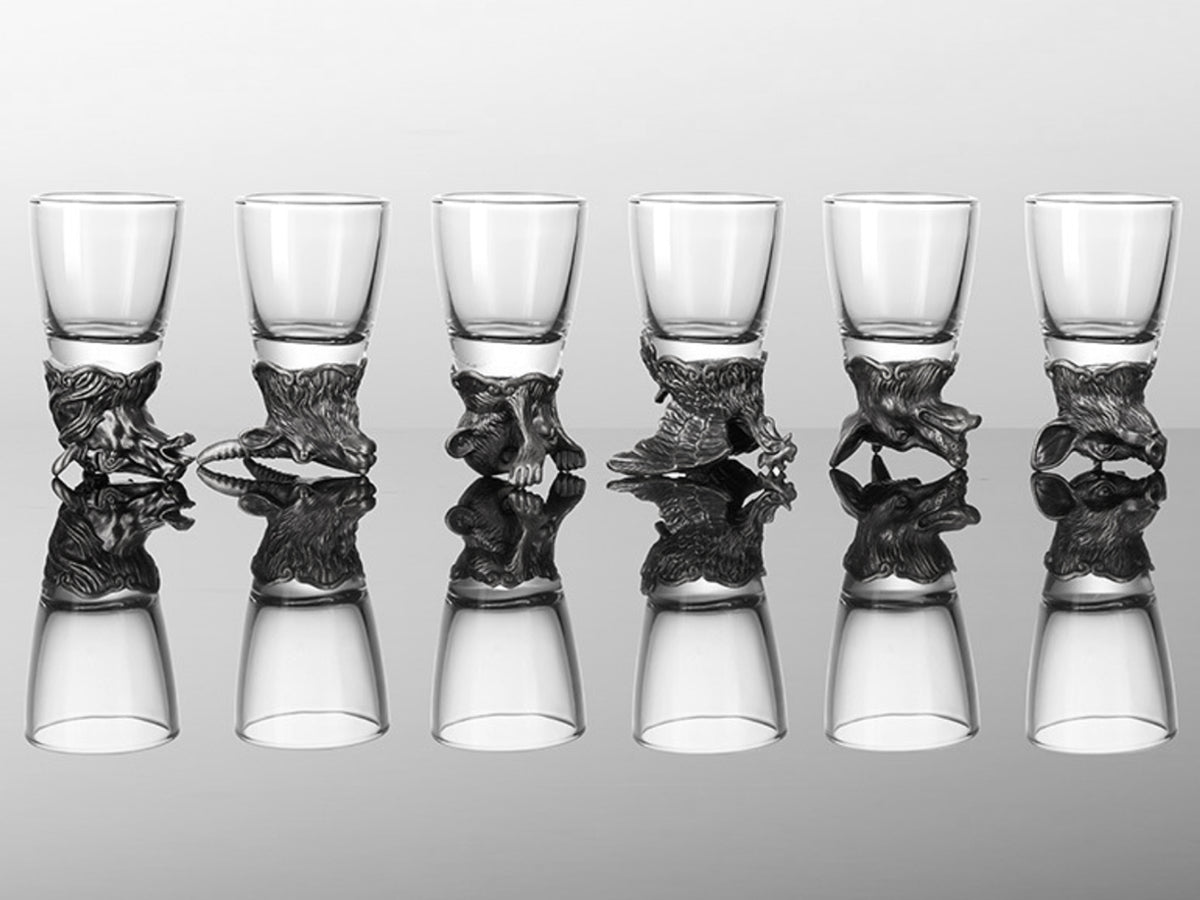 Set di 12 bicchierini da 25ml con caraffa da 250ml, personalizzabile con incisione