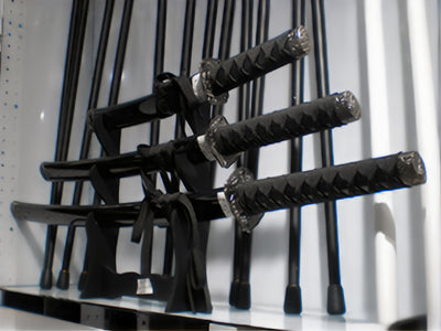 Set di 3 spade samurai su supporto, personalizzabile con incisione
