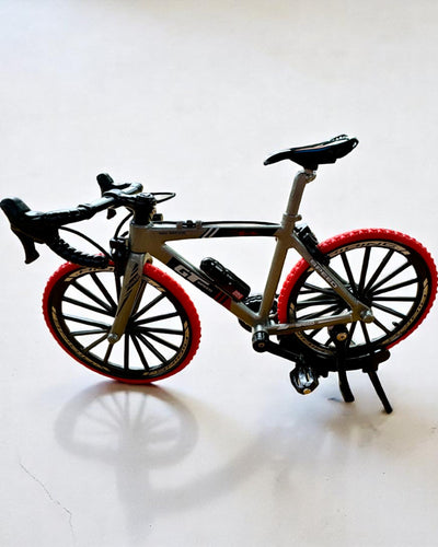 Mini „Speedster” – modello da collezione con opzione di incisione, 2 varianti a scelta