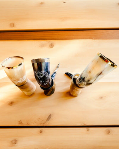 Tazza Corno "Viking Valor" - Incisa a Mano, Qualità Premium - 4 varianti disponibili