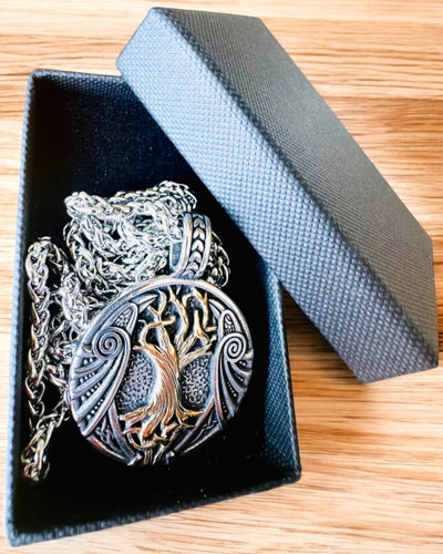 Collana "Albero della Vita" in acciaio inossidabile con personalizzazione, con simbolo Aegishjalmur, (Elmo del Terrore)